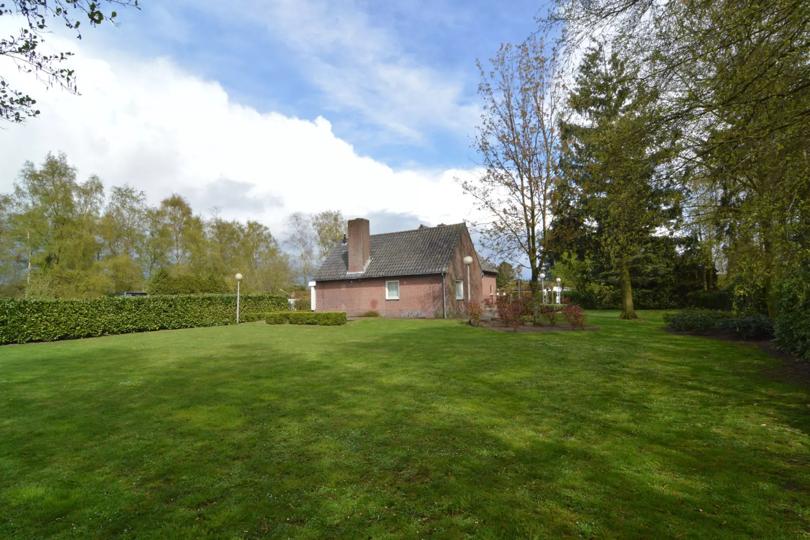 Het Schafthuis-Gardens summer