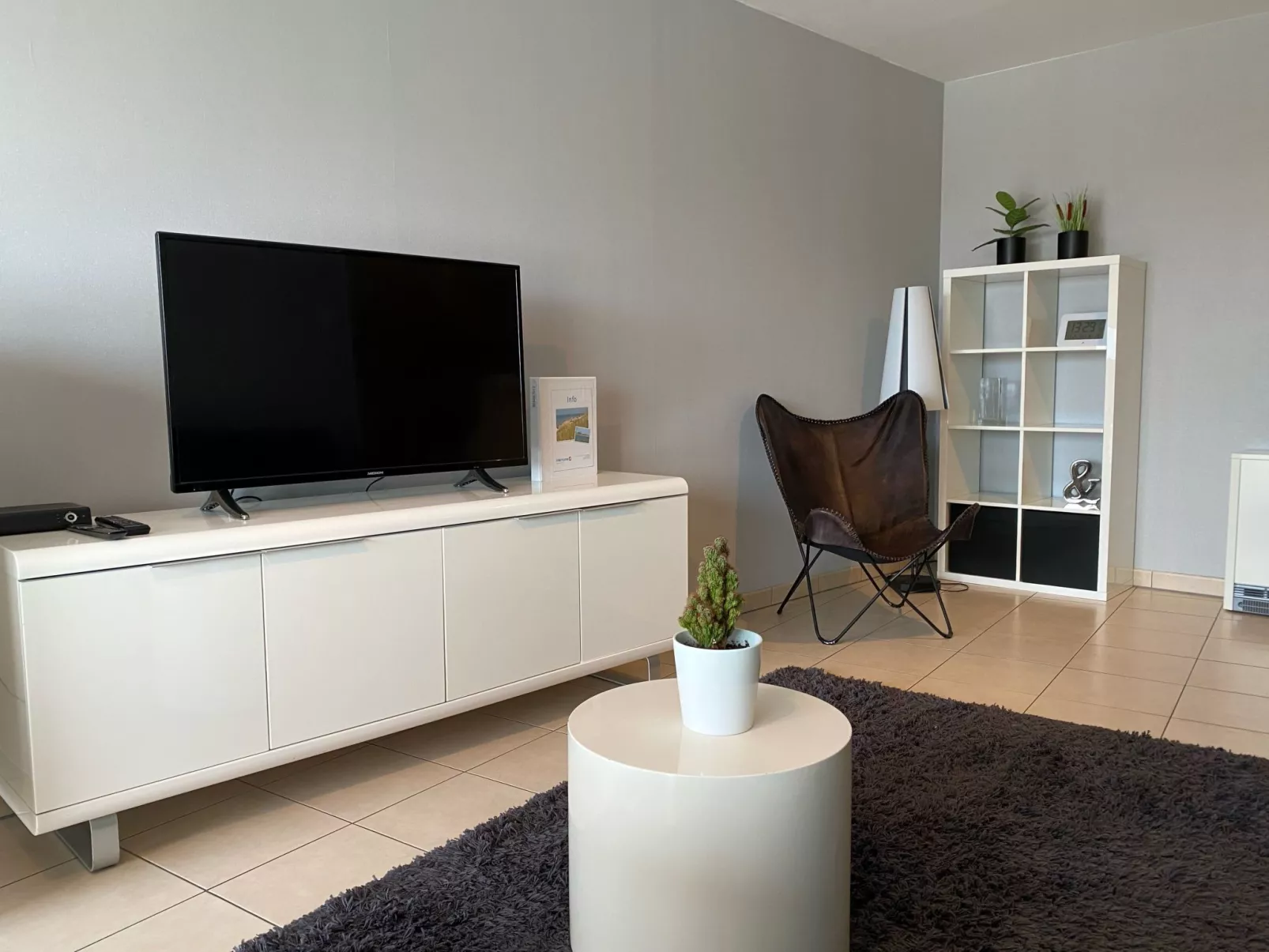 Apartment 302-Dedans