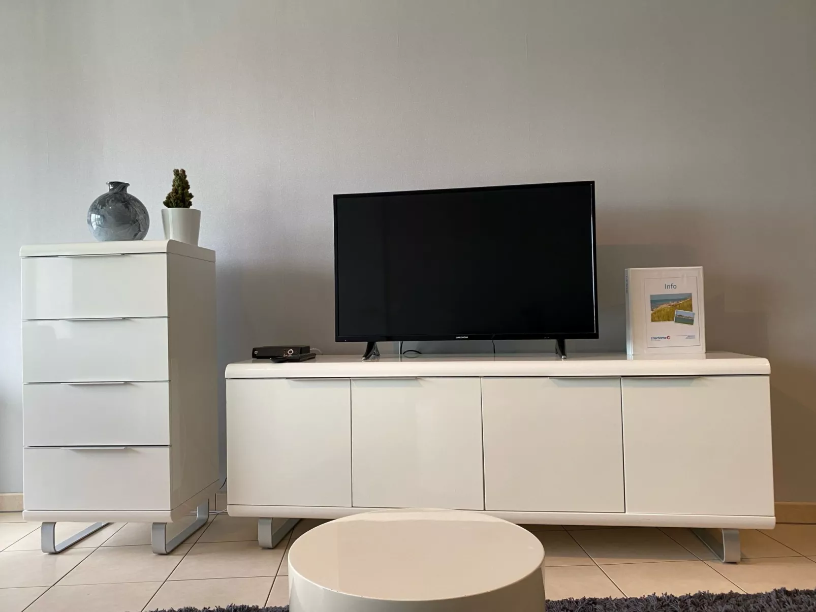 Apartment 302-Dedans