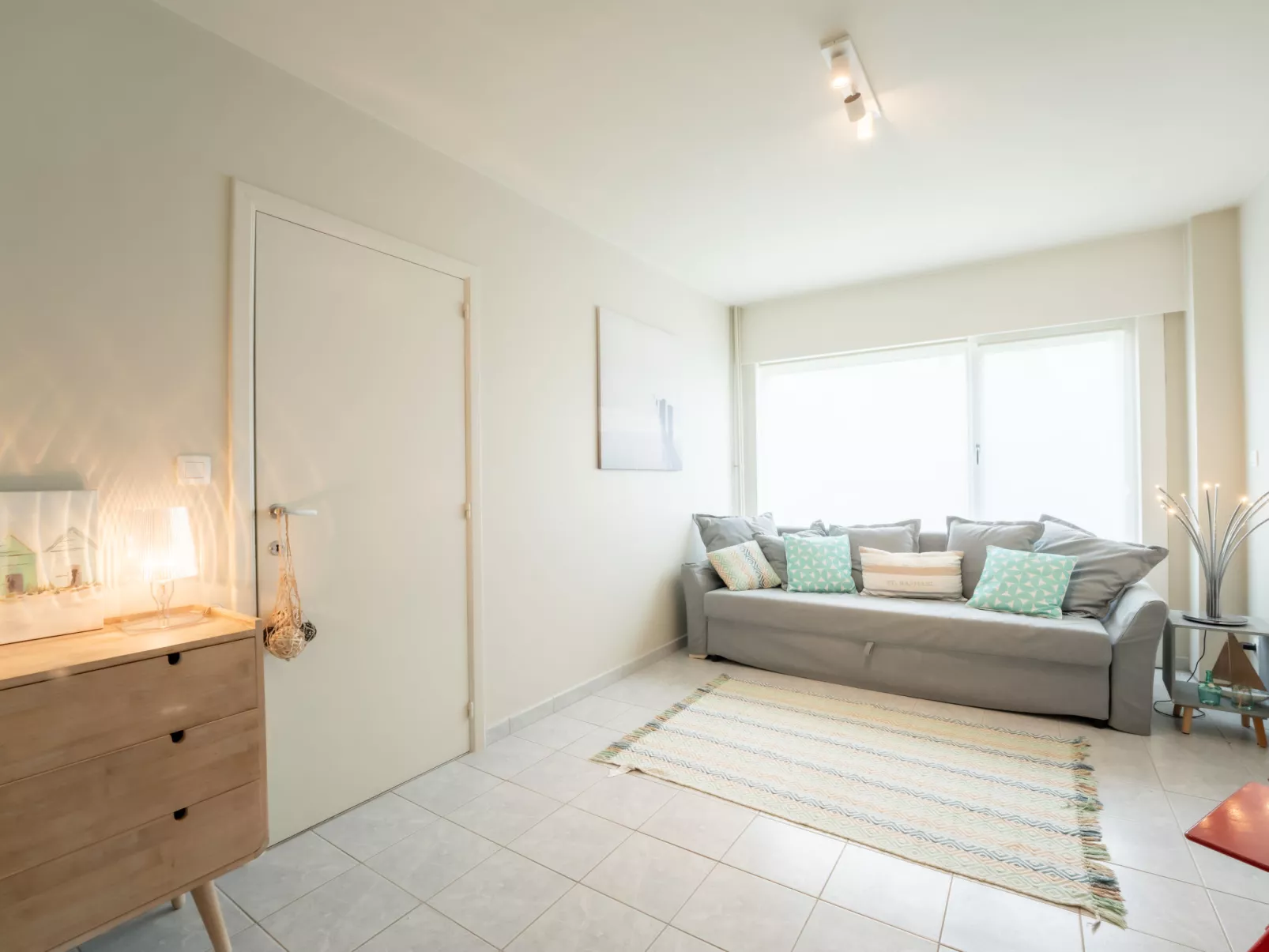Odyssee - Featured in 'Juliette'-Inside
