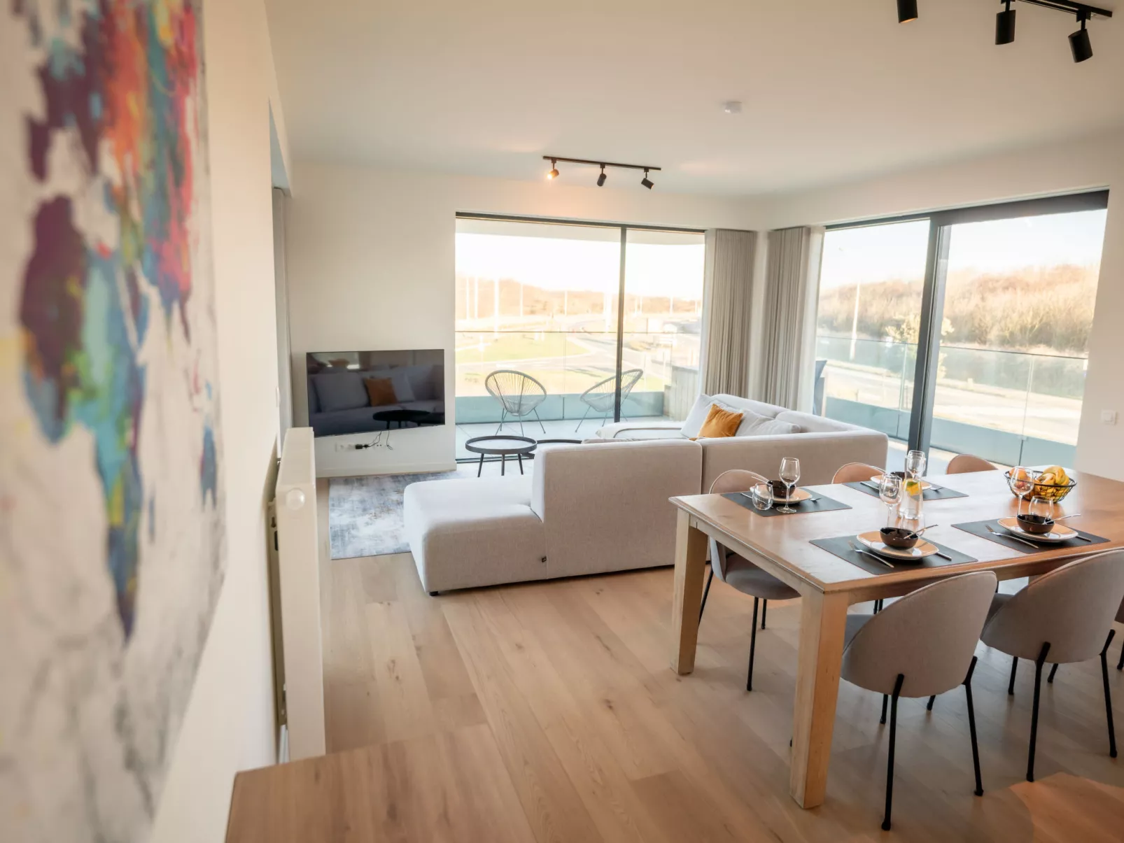 One with terrace and dune view-Inside