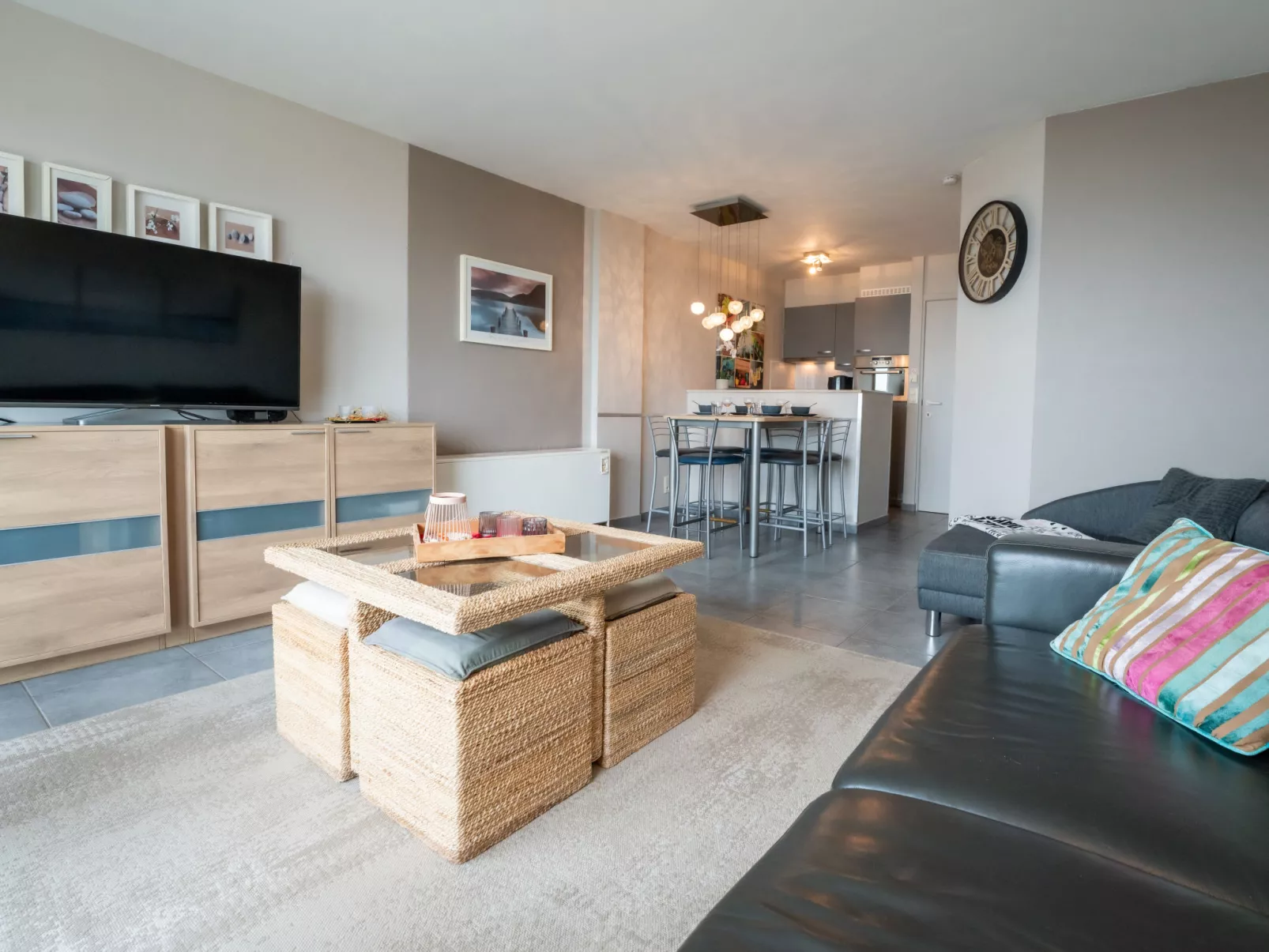 Savoie with sea view-Inside