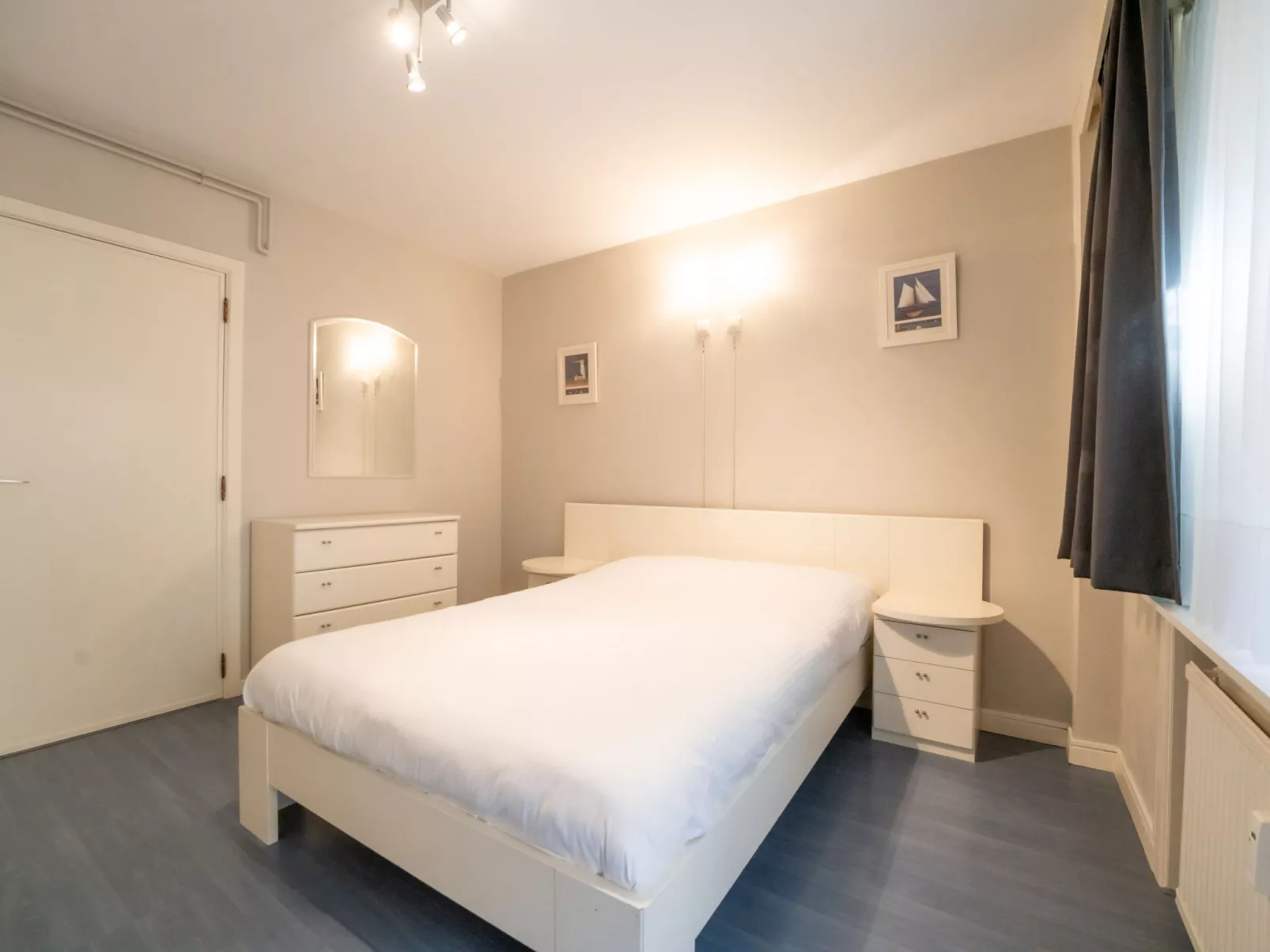 Seaview Getaway Belgium-Inside