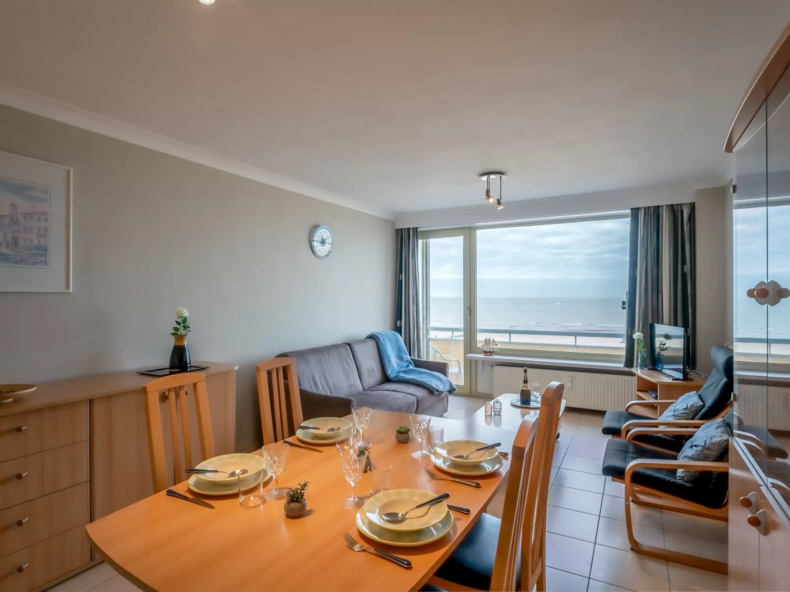 Seaview Getaway Belgium-Inside