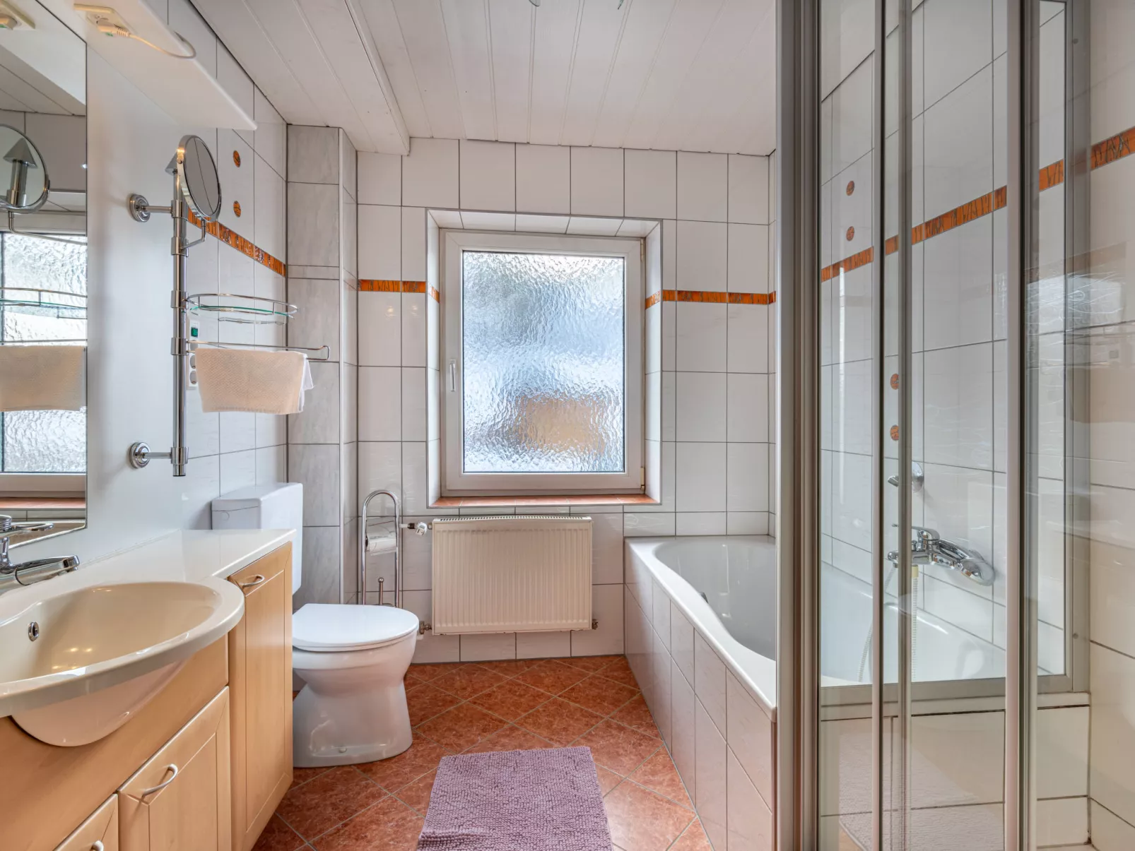 Haus Hilda-Inside
