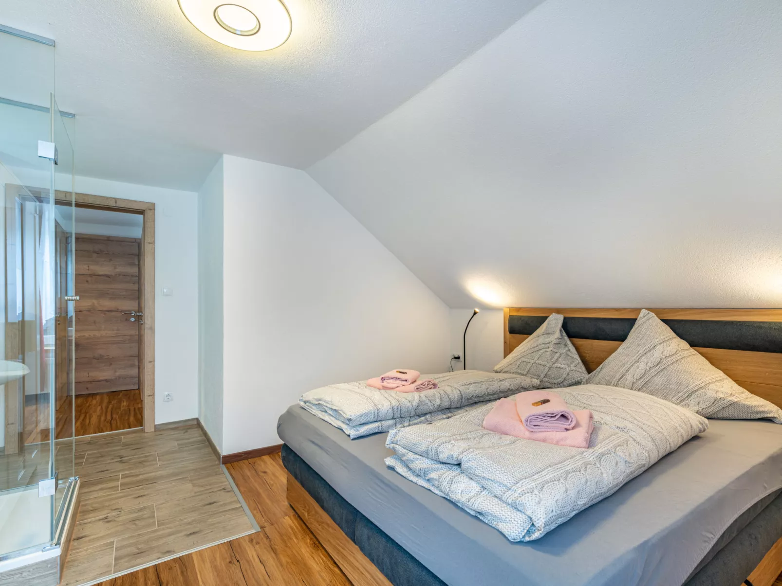 Haus Hilda-Inside