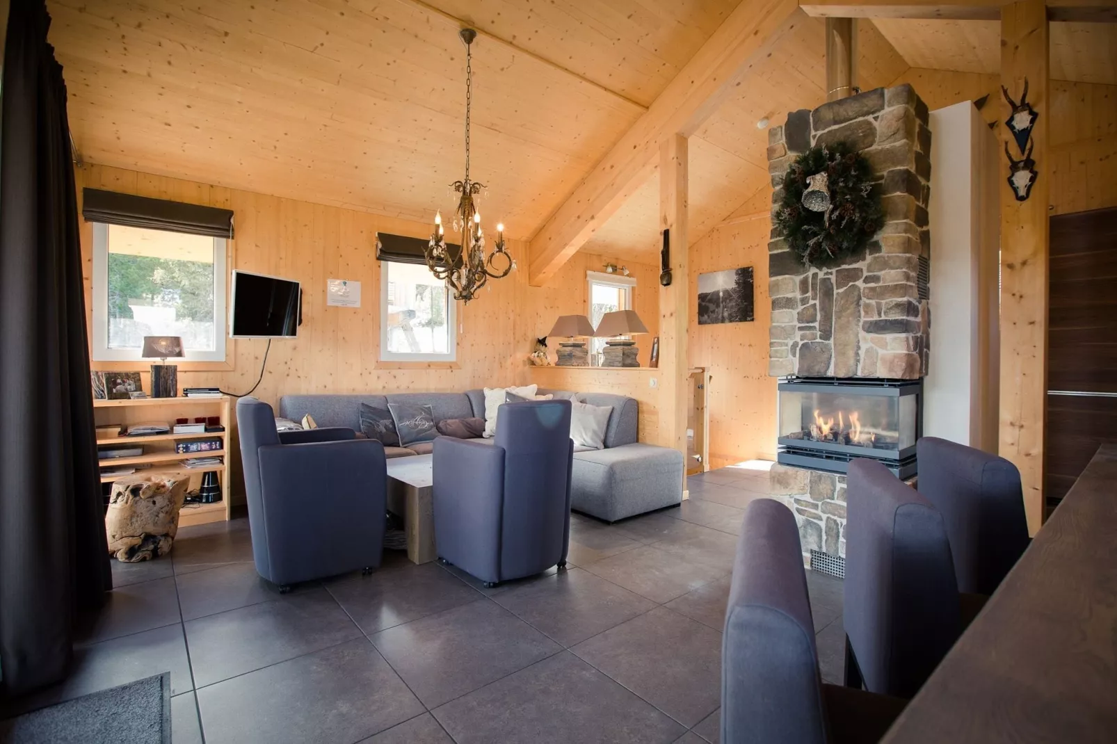 Alpenpark Turrach 14-Living room