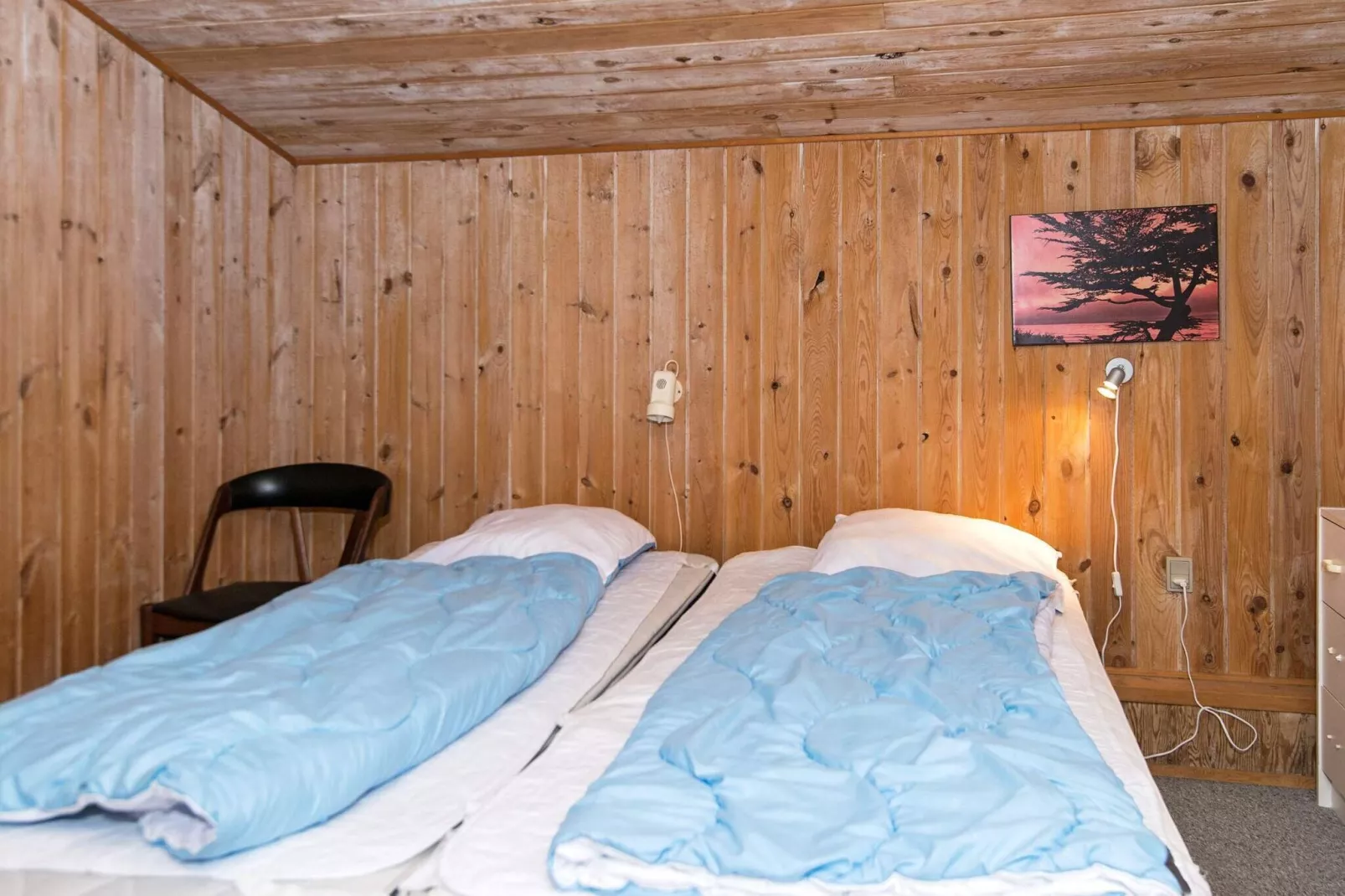 Dune Escape with Games and WiFi-By Traum-Indoor