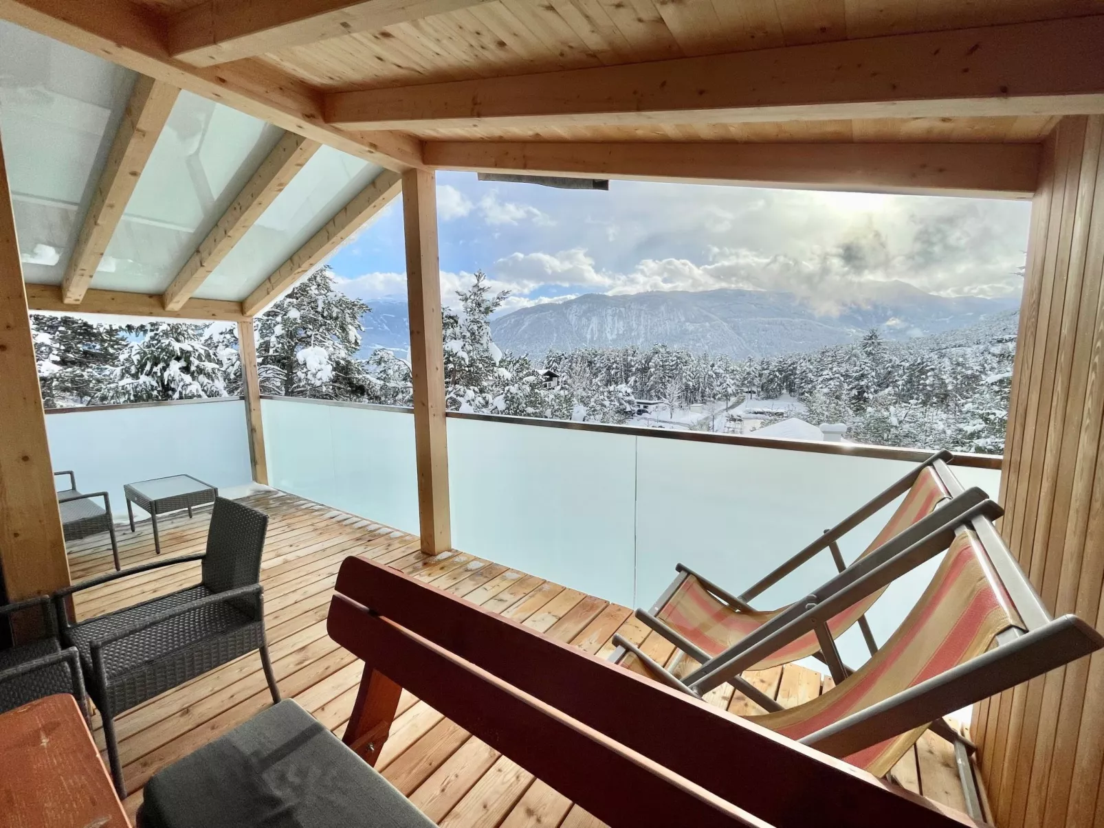 Sky-Chalet-Outside