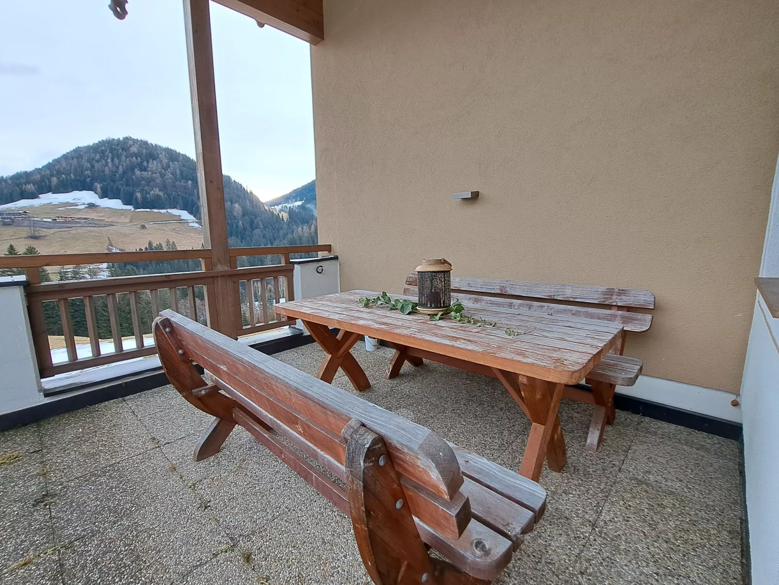 Lehen-Outside