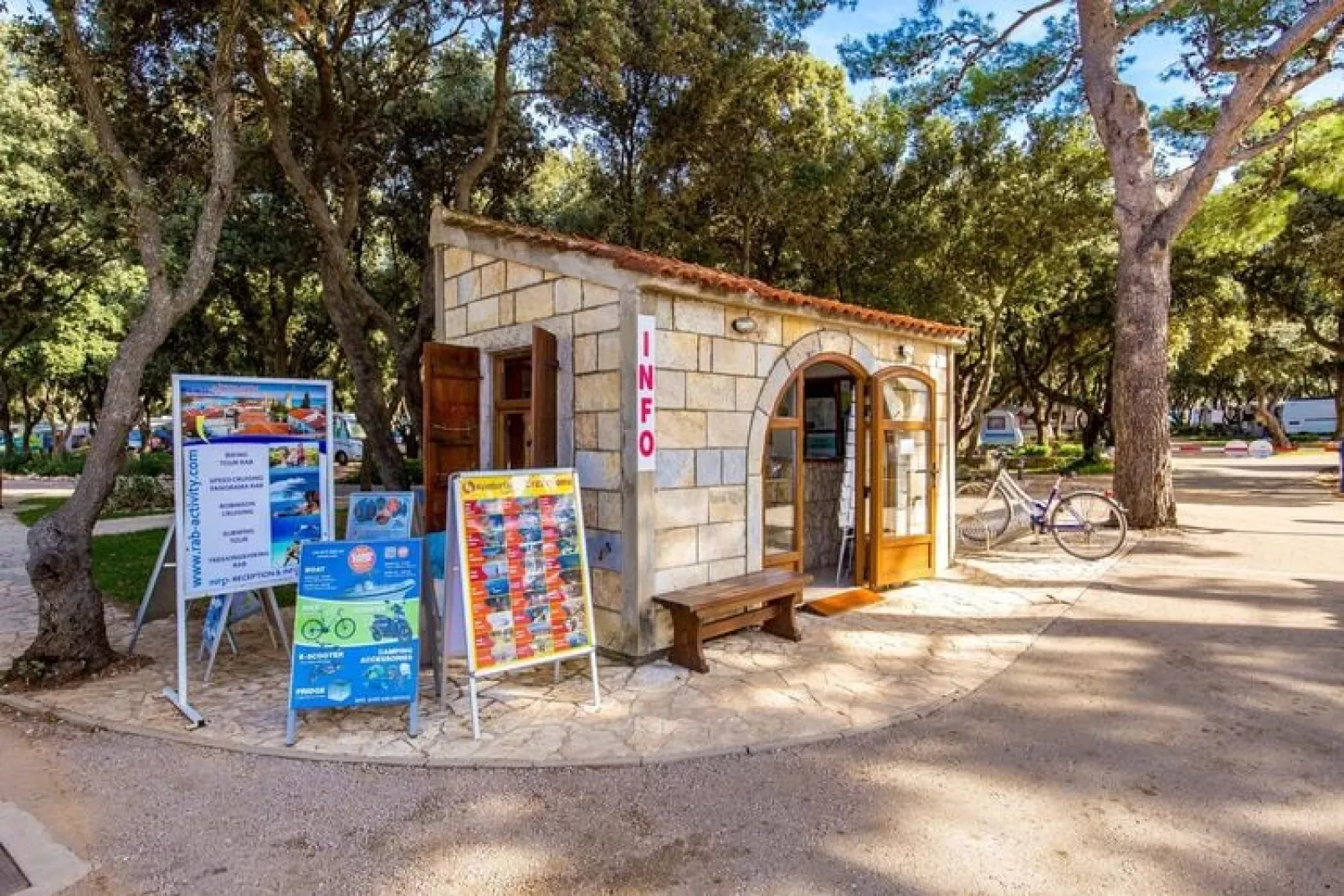 Mobile Homes Strasko Novalja - Adria 34 qm für 5 Pers-Park facilities