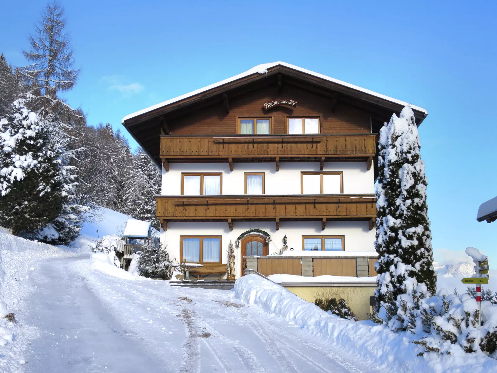 Baumannerhof-Outside