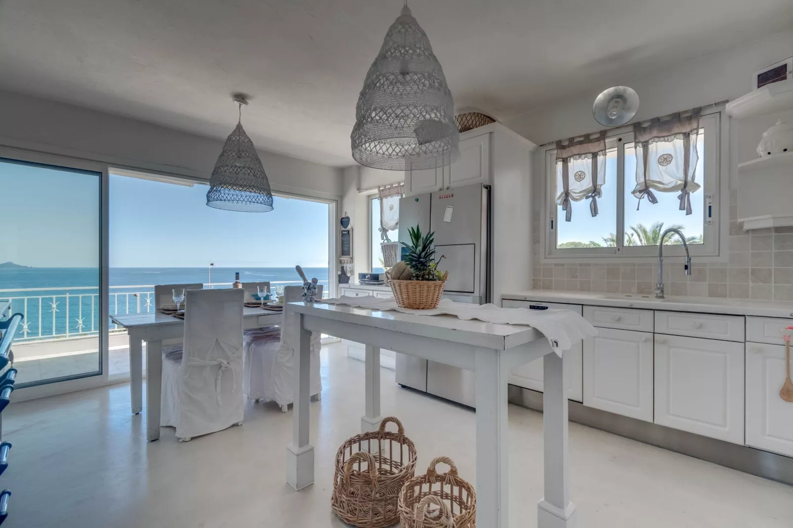 Villa Gaillarde 12 Pers-Kitchen