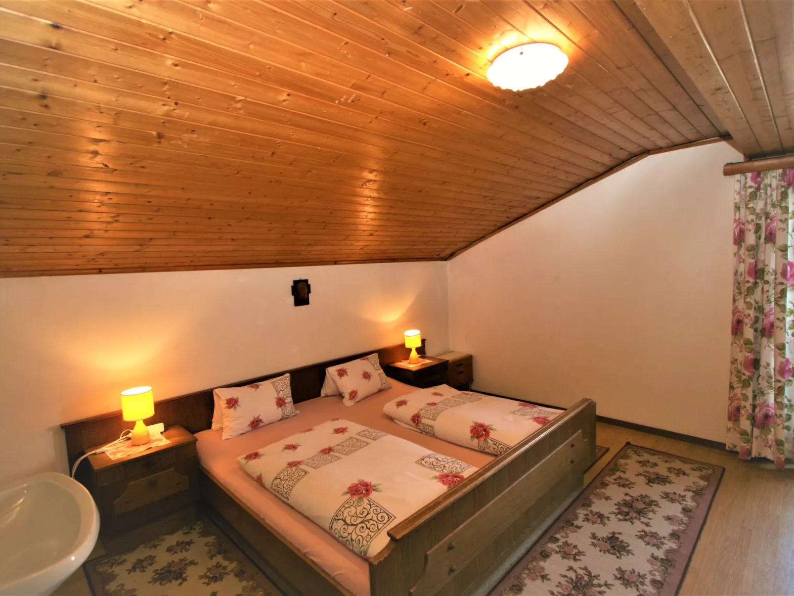 Jägerhof-Inside