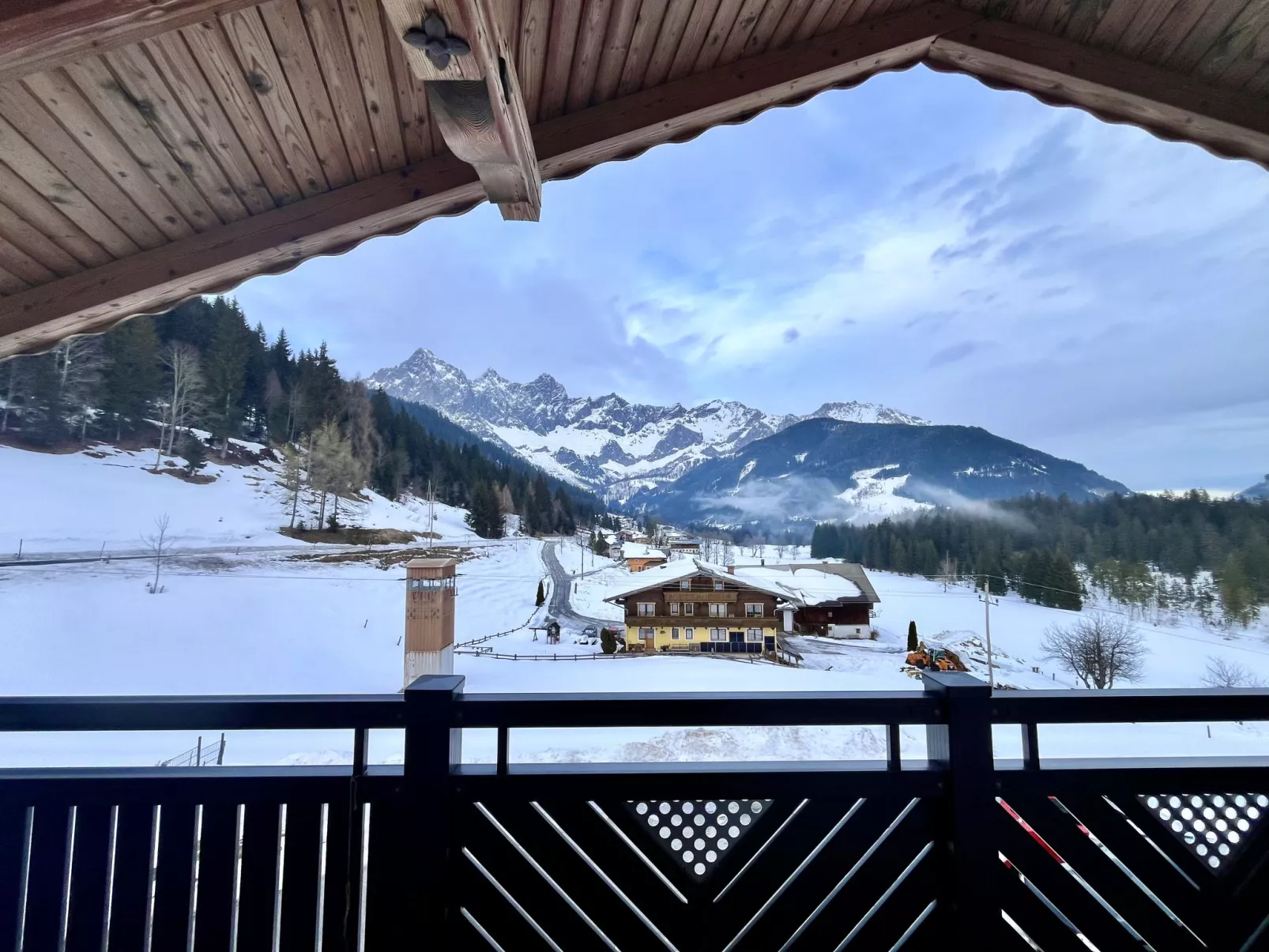Dachstein Südwand-Outside