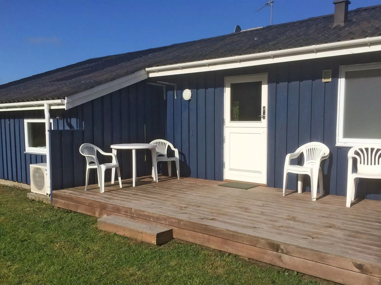 "Conny" - 350m from the sea-Outside