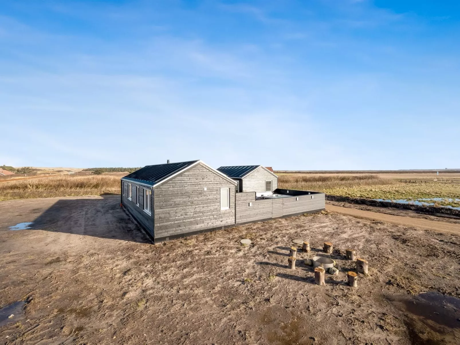 "Ivar" - 300m from the sea-Inside