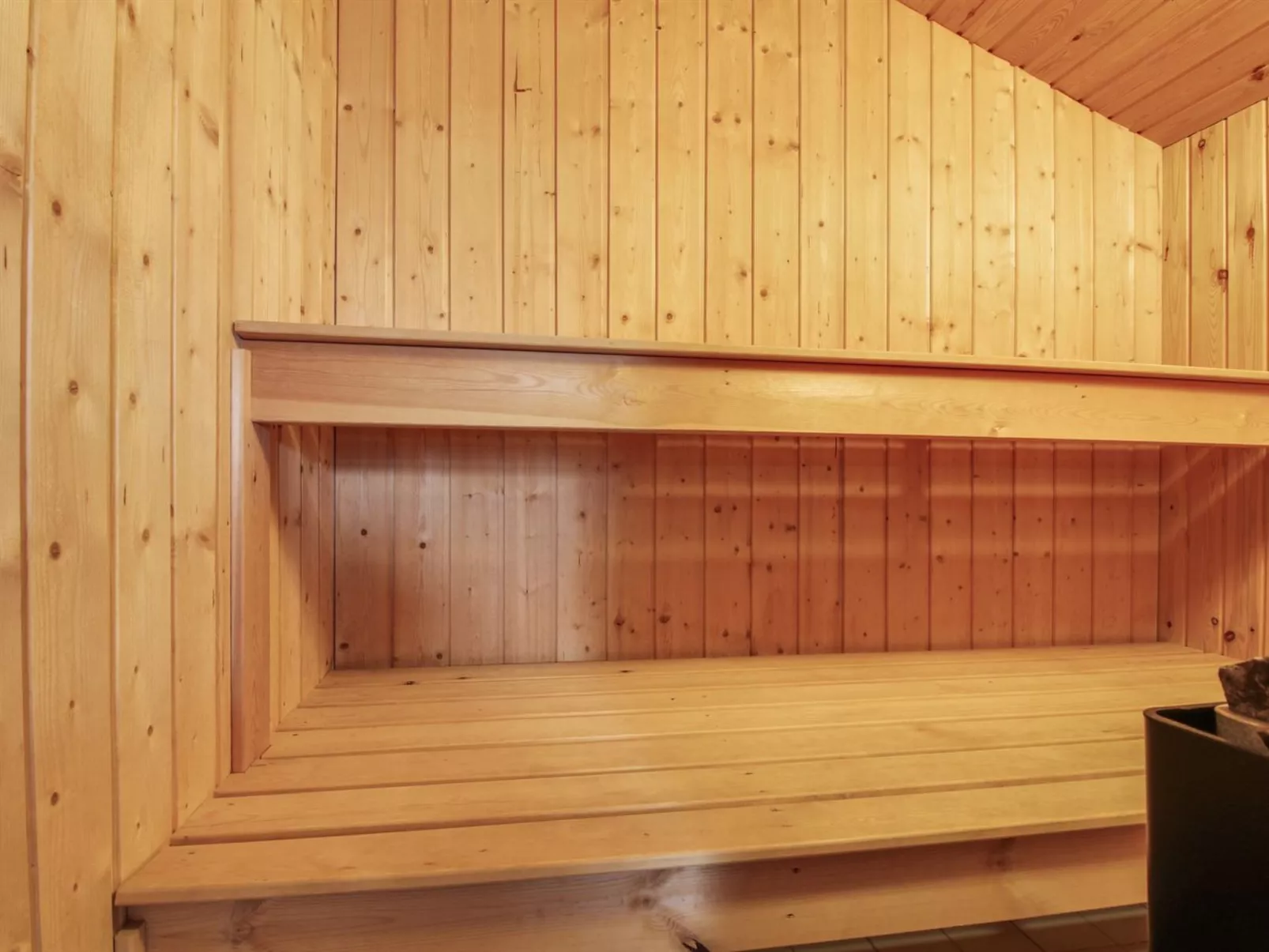 "Arild" - 300m from the sea-Inside