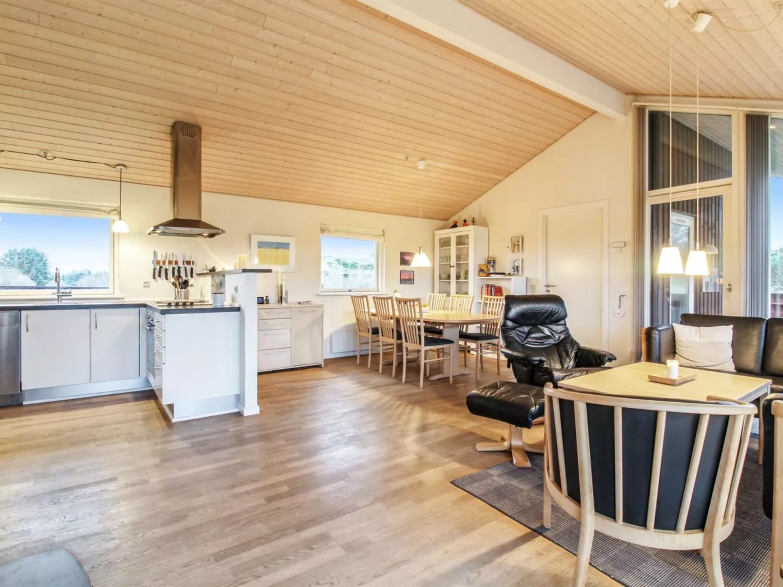 "Joris" - 1.5km from the sea-Inside