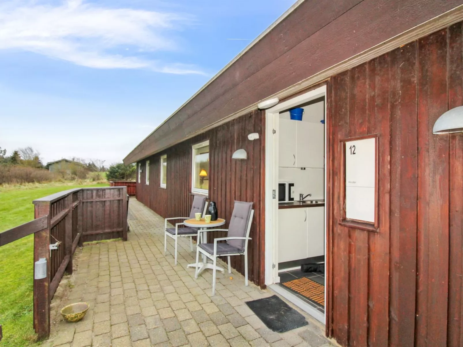 "Joris" - 1.5km from the sea-Outside