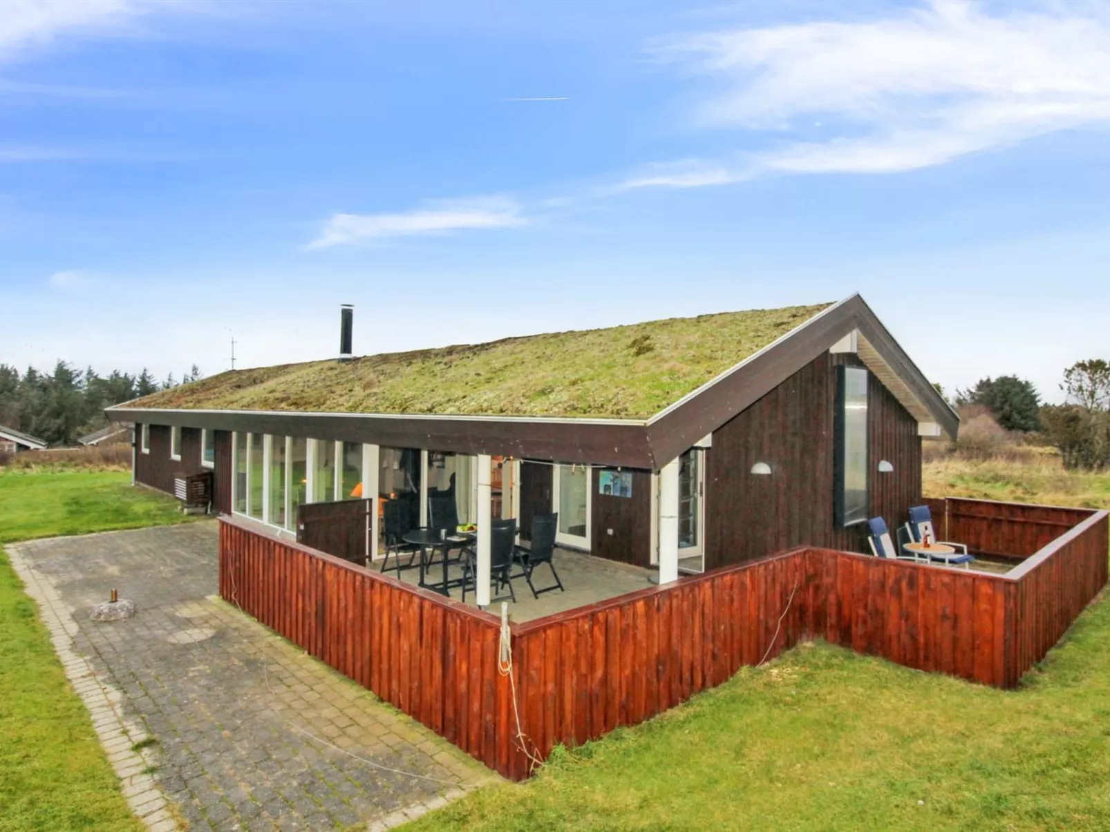 "Joris" - 1.5km from the sea-Outside
