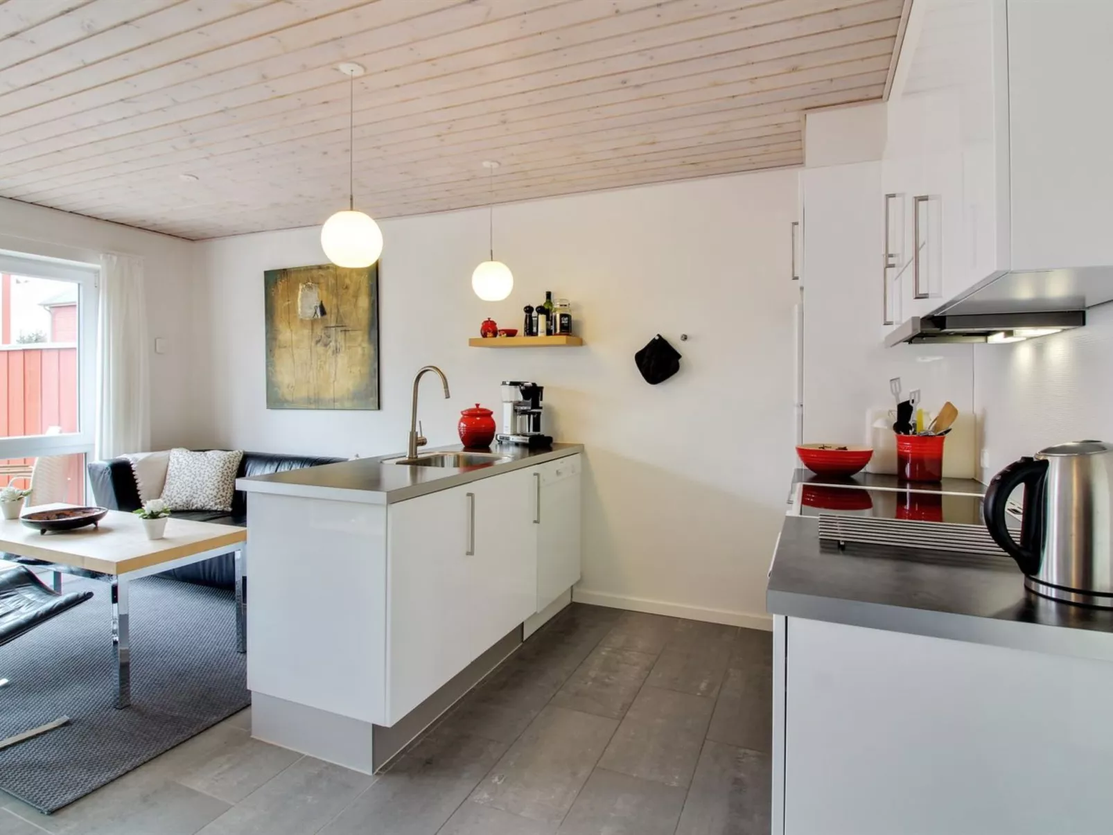 "Rikhard" - 800m from the sea-Inside