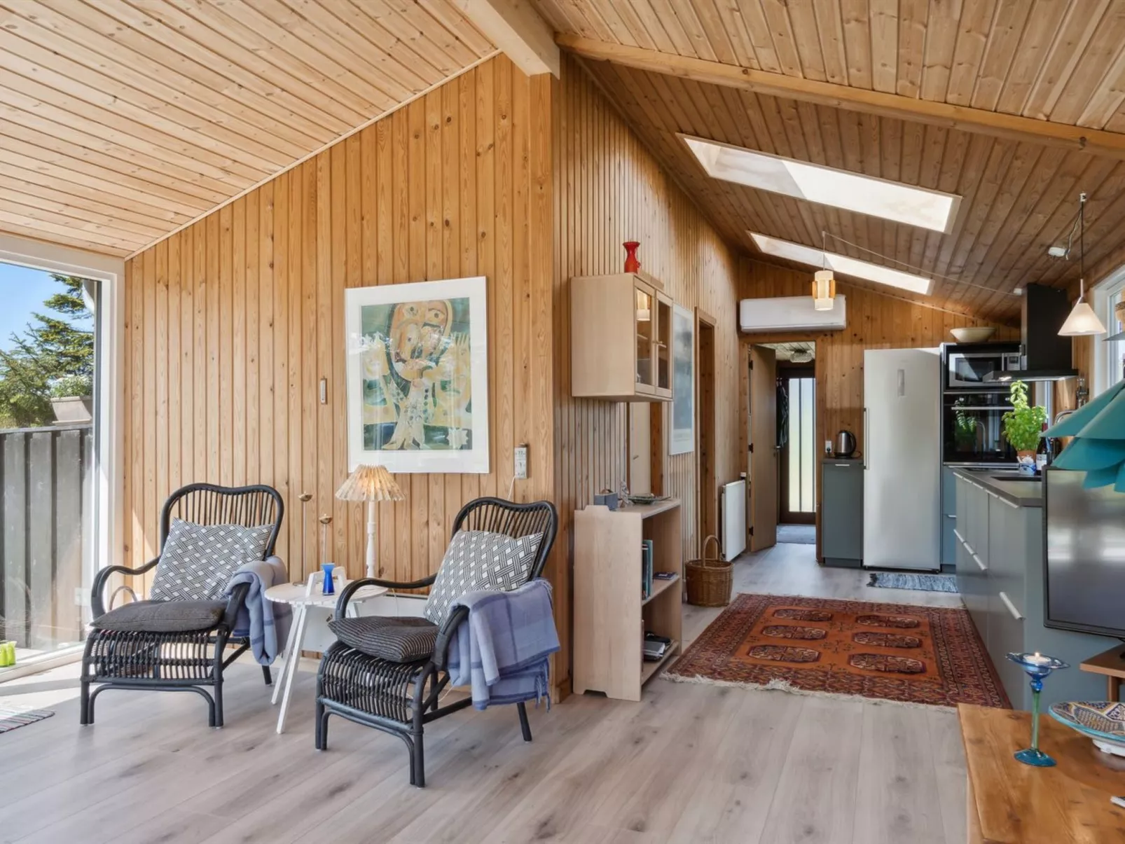 "Elara" - 475m from the sea-Inside