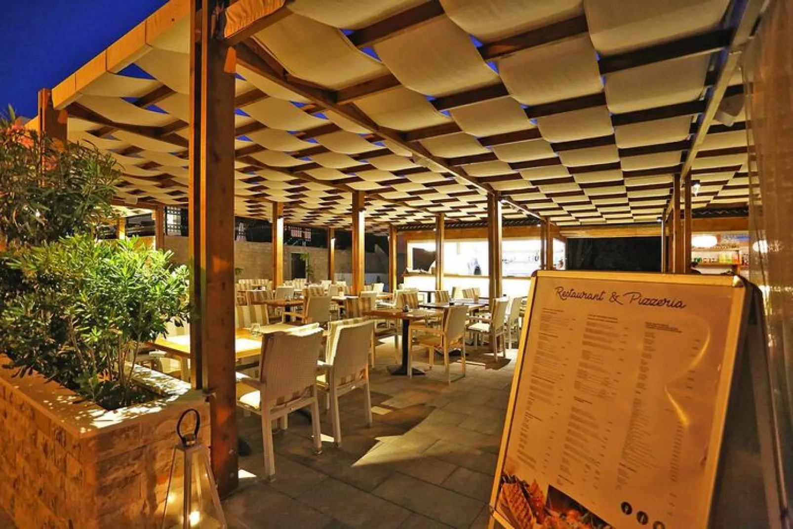 Holiday resort Vile Dalmacija, Preko-3-Raum-App., Classic 4+2, ca. 42 qm für 6 Pers.-Living room