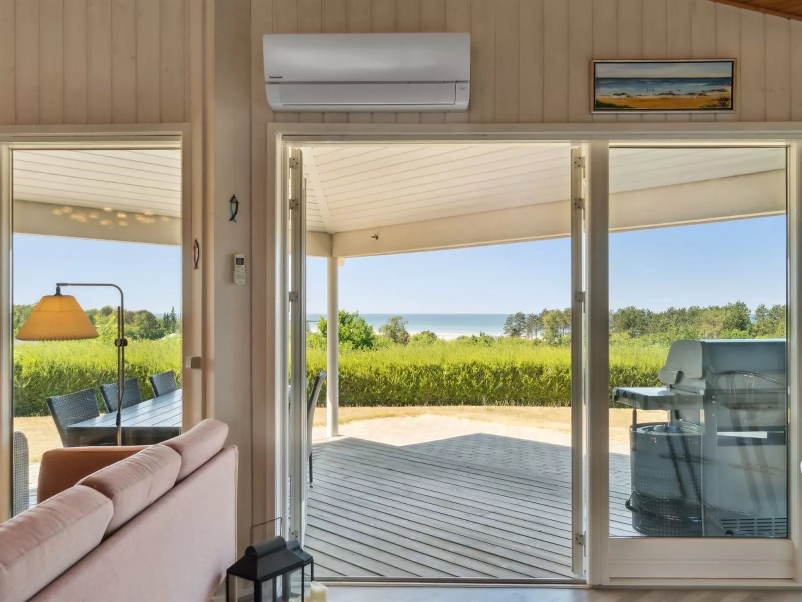 "Garbine" - 400m from the sea-Inside