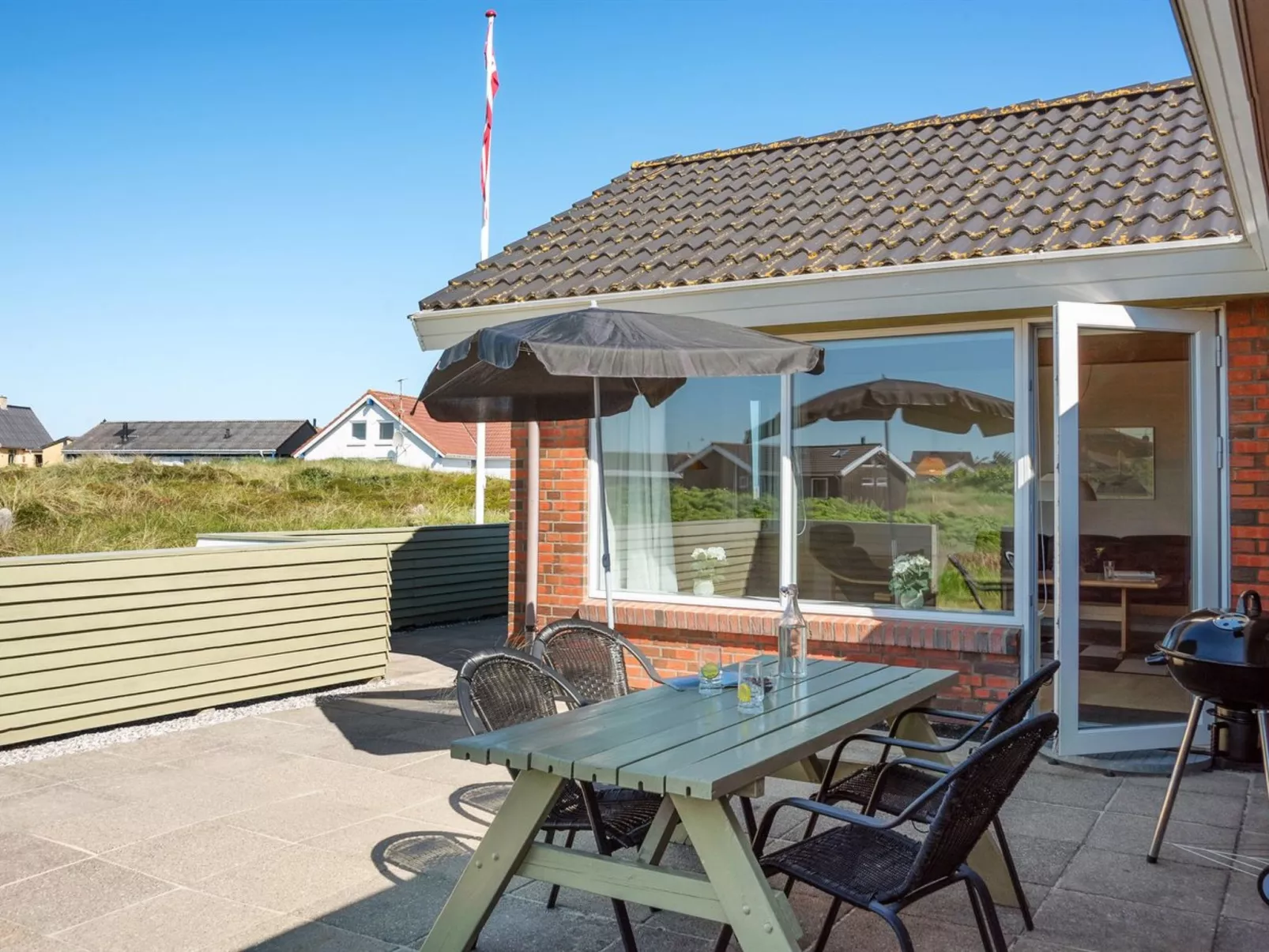 "Dorette" - 100m from the sea-Outside