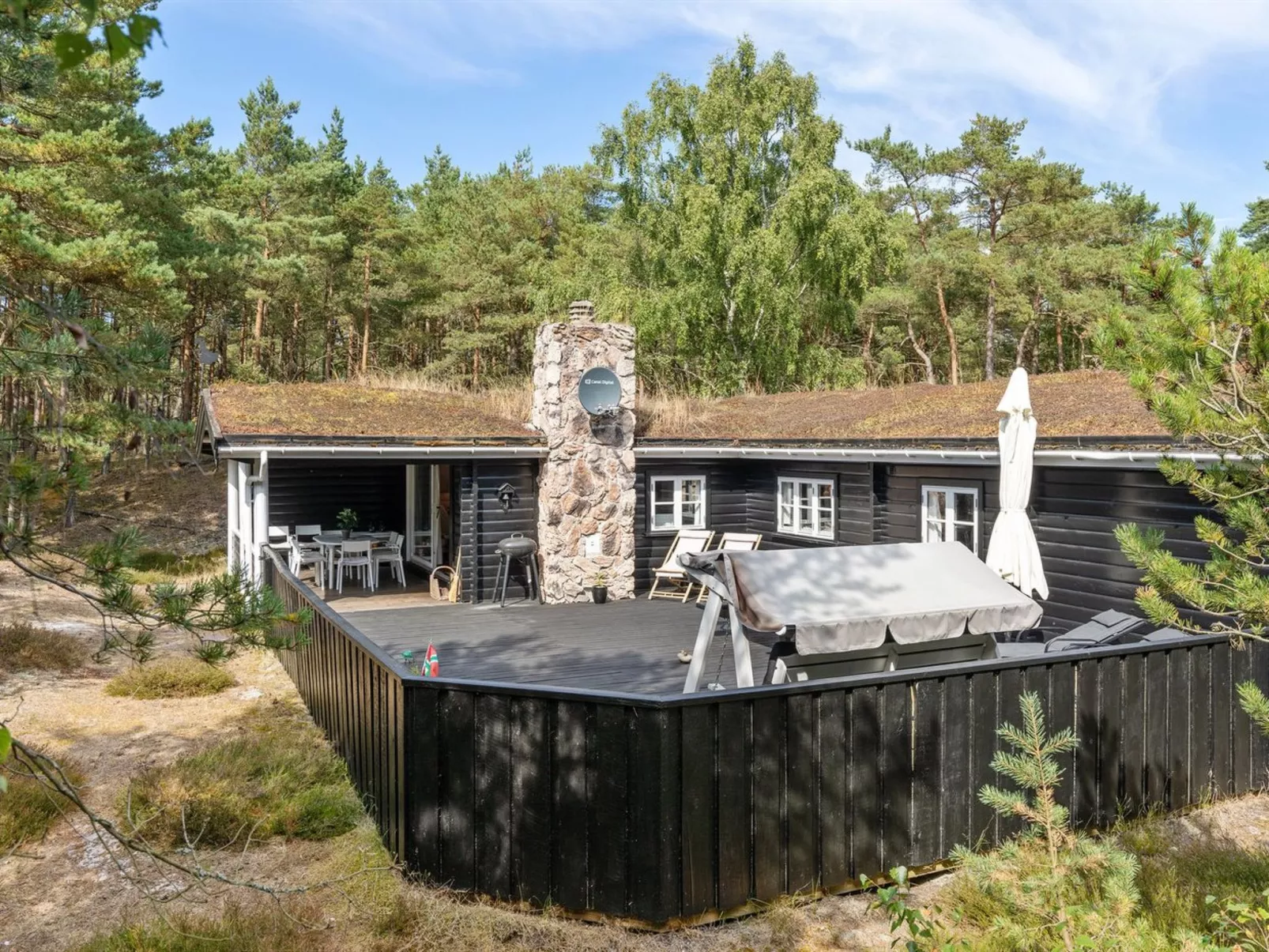 "Solfred" - 200m from the sea-Outside
