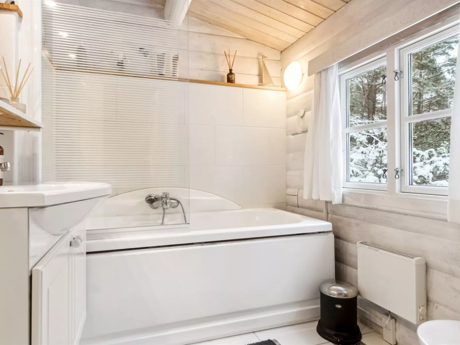 "Solfred" - 200m from the sea-Inside