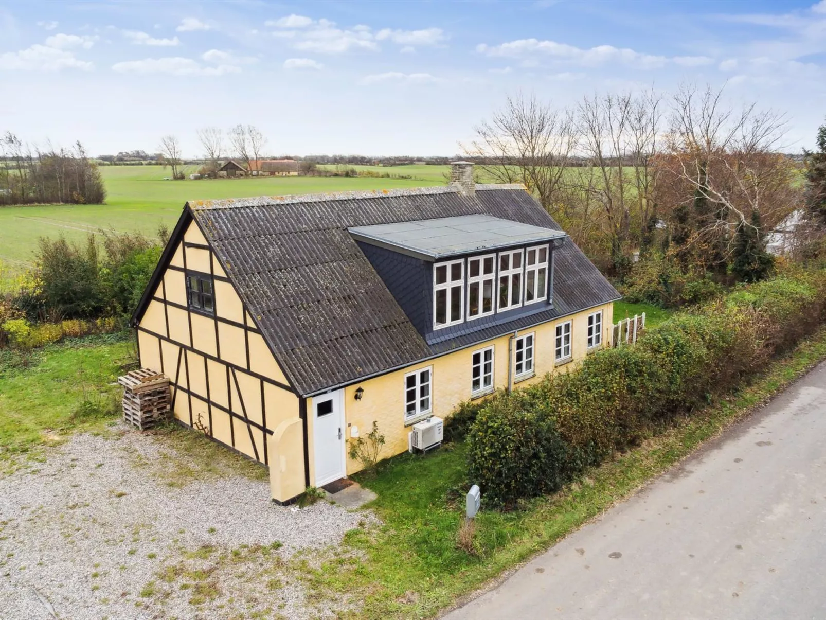 "Hughlek" - 1.5km from the sea-Outside