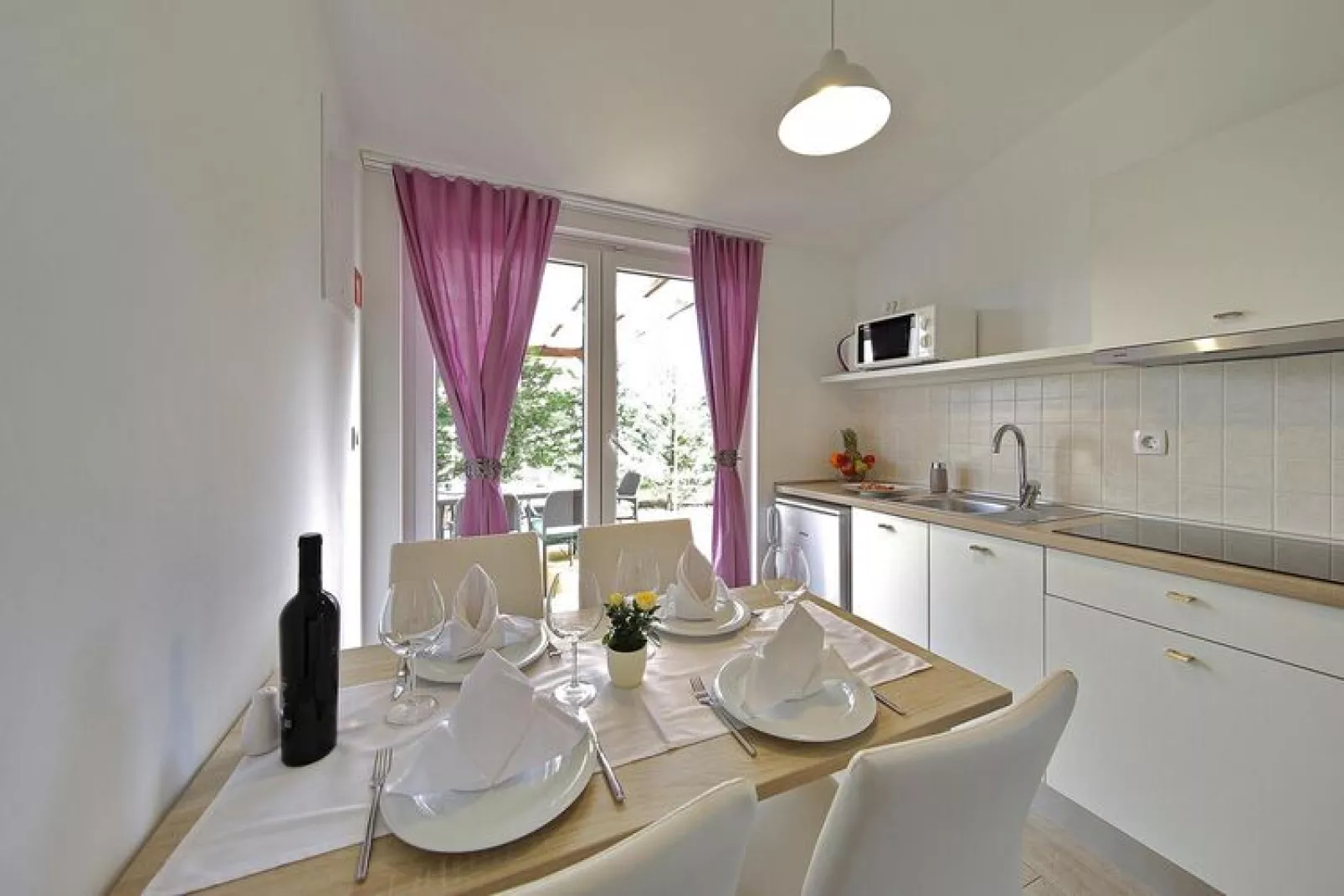 Holiday resort Vile Dalmacija, Preko-3-Raum-App., Classic 4+2, ca. 42 qm für 6 Pers.-Kitchen