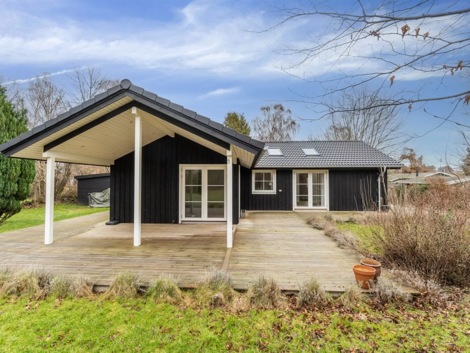 "Loviisa" - 850m from the sea-Outside