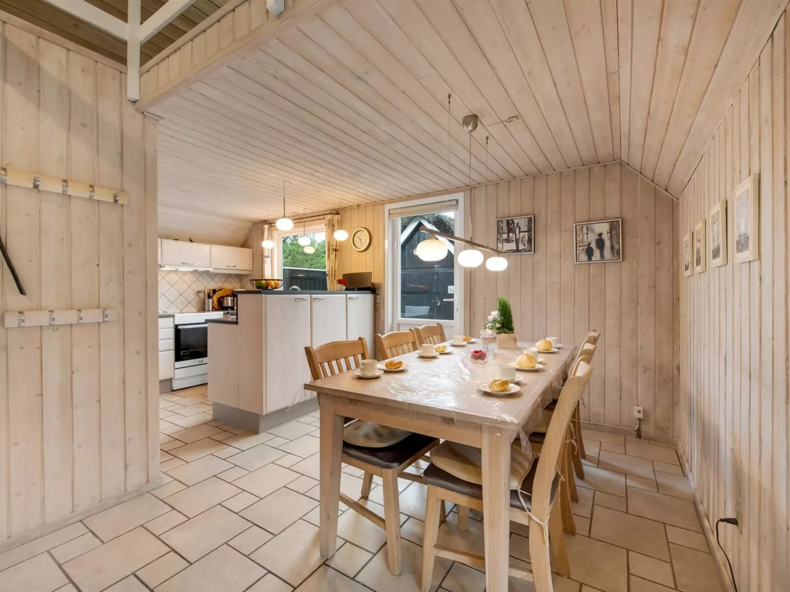 "Patrik" - 1.4km from the sea-Inside
