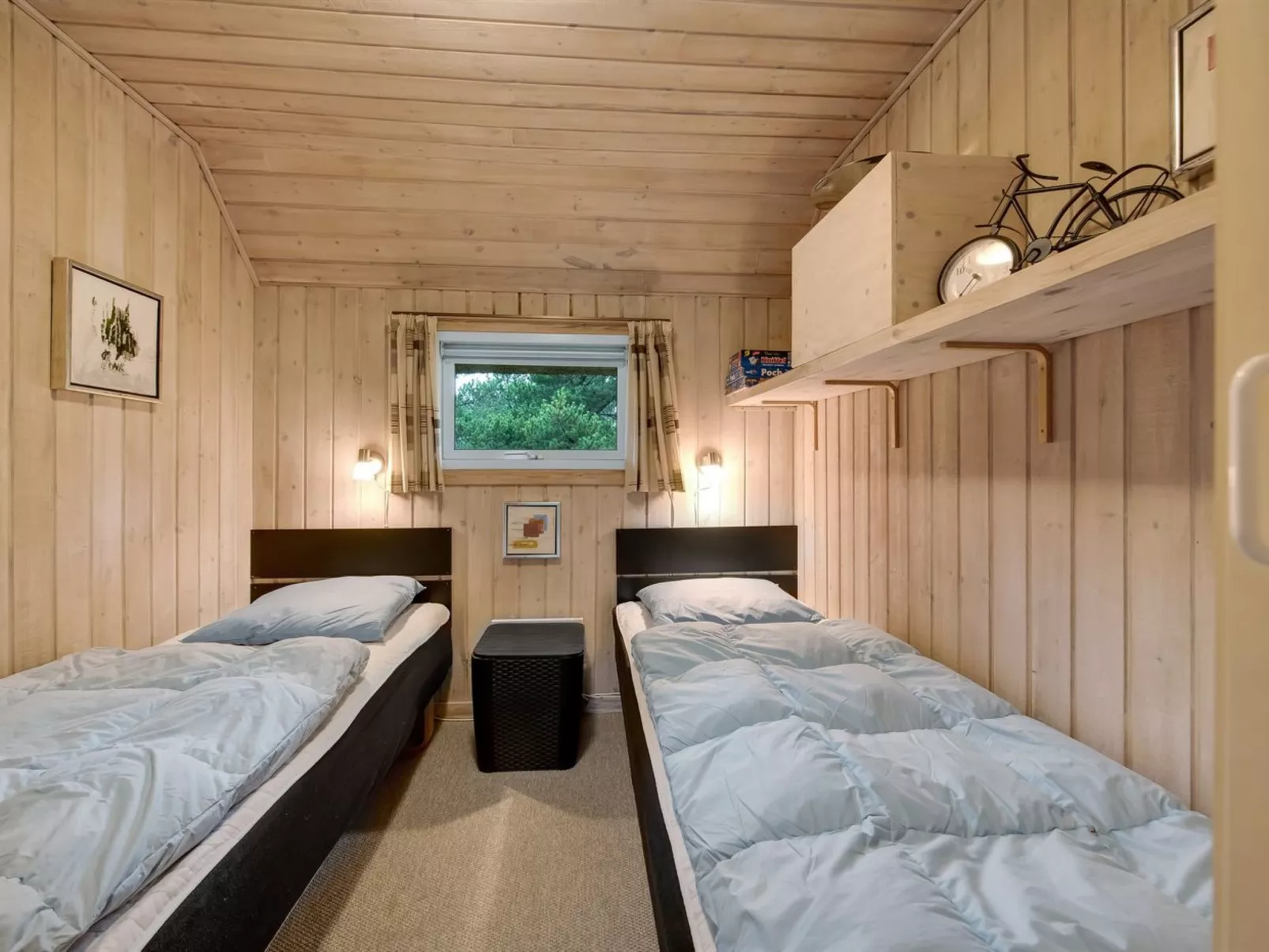 "Patrik" - 1.4km from the sea-Inside