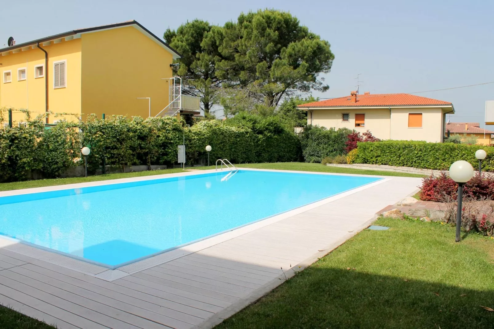 Lady Anna Tre-Pool