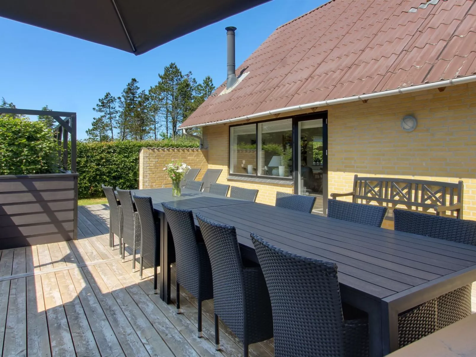 "Lavrans" - 2.5km from the sea-Outside