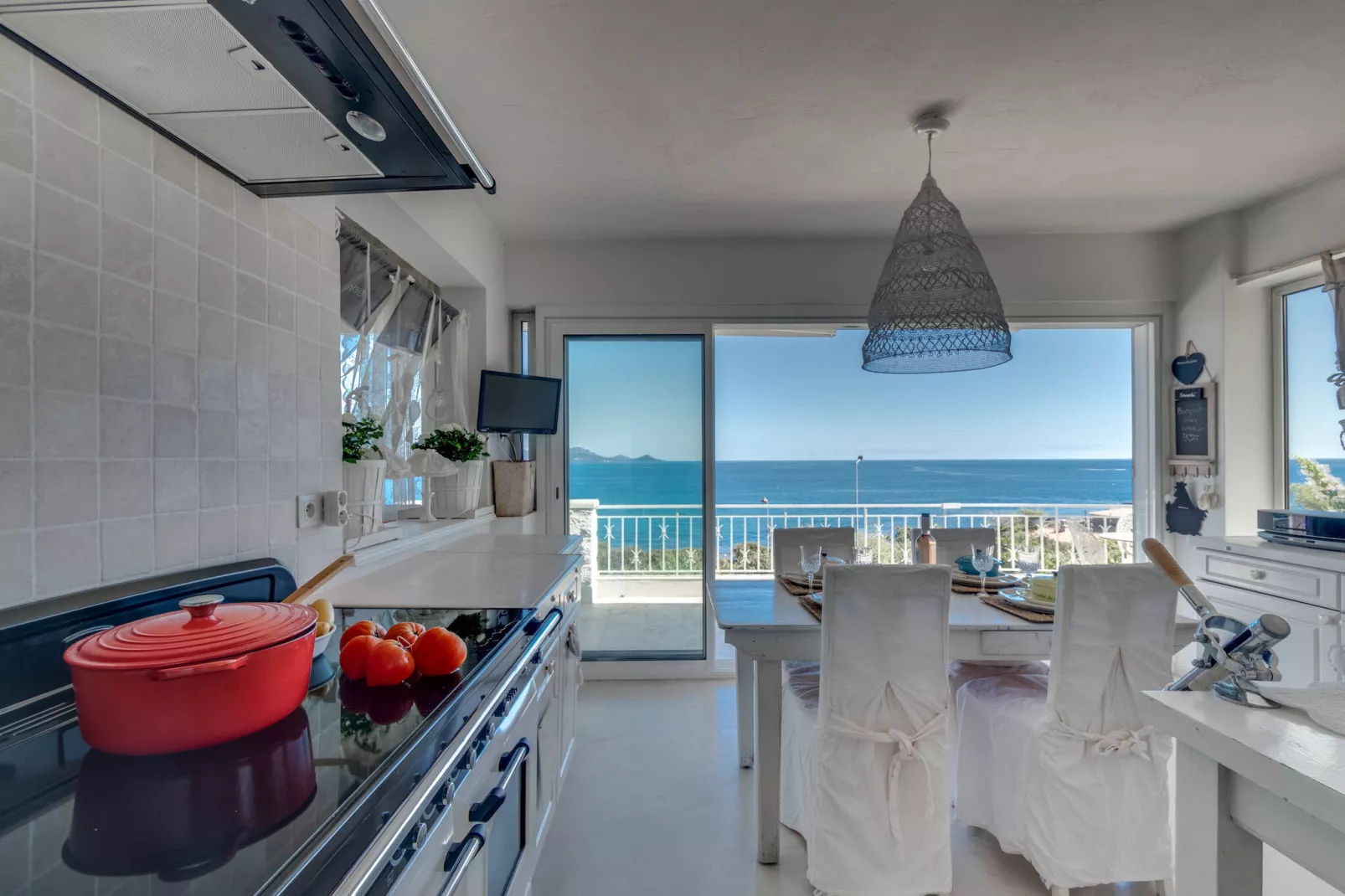 Villa Gaillarde 8 pers-Cuisine