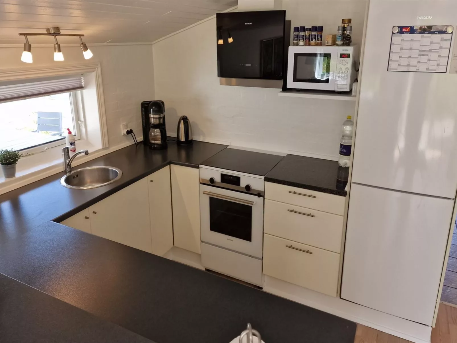 "Danica" - 500m from the sea-Drinnen