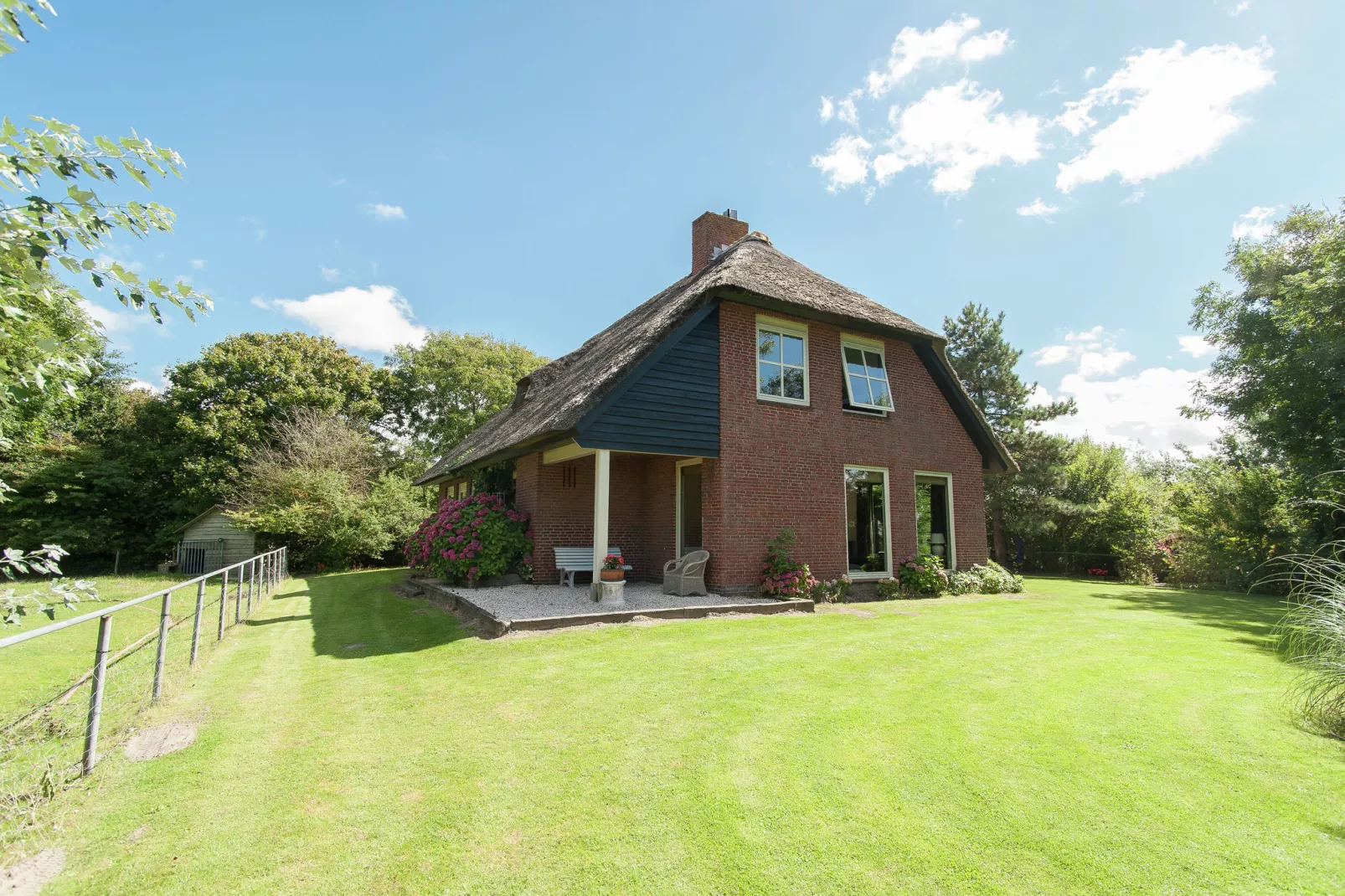 Landhuis Duinzicht-Exterior summer