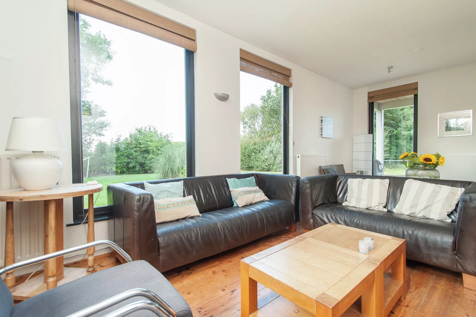 Landhuis Duinzicht-Living room