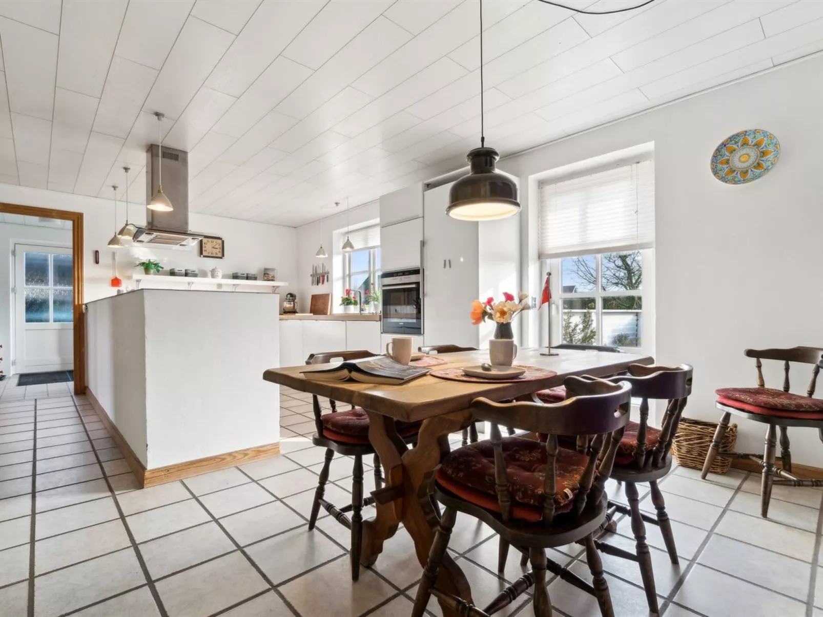 "Josie" - 700m from the sea-Drinnen