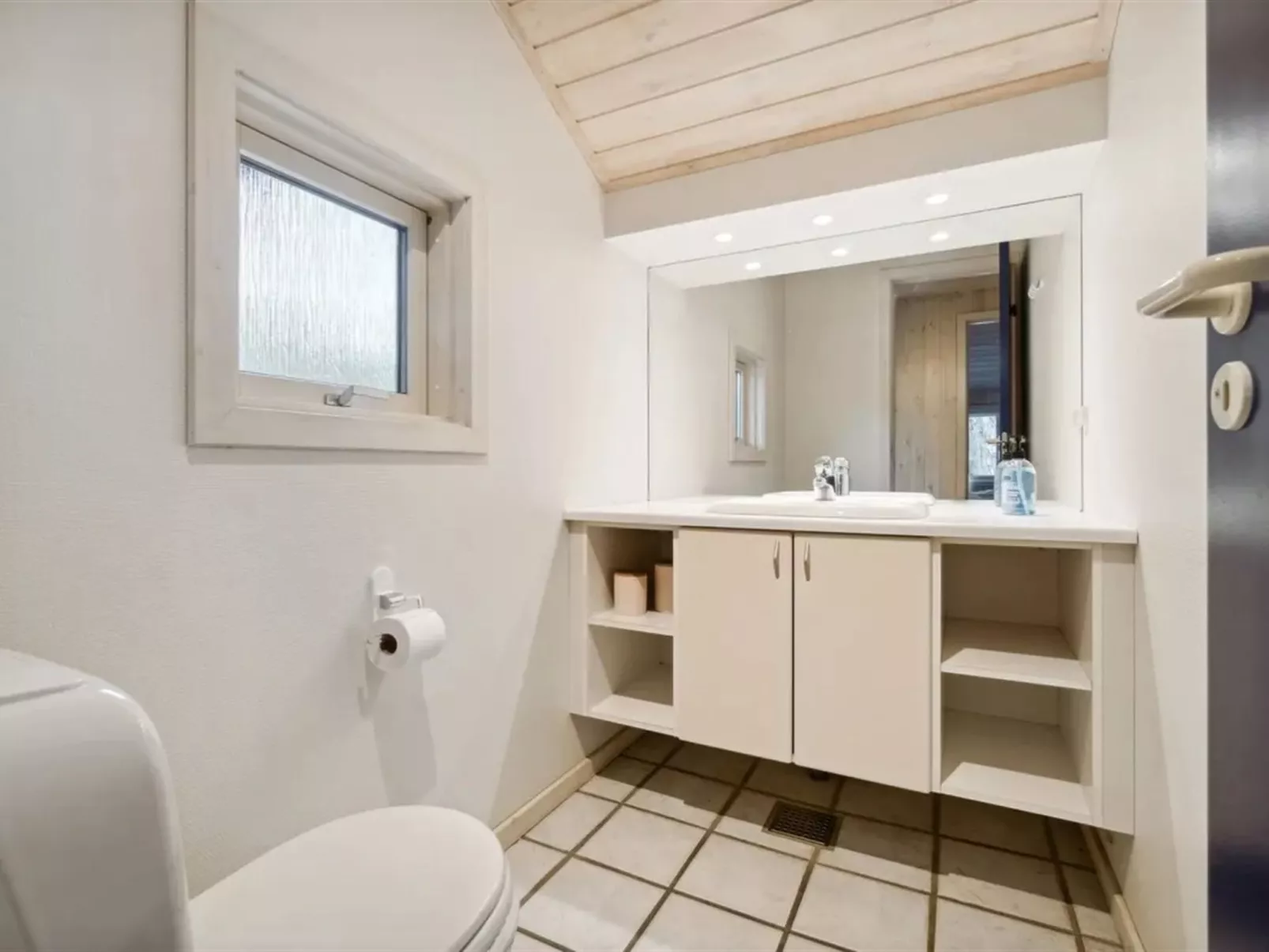 "Micaela" - 450m from the sea-Inside