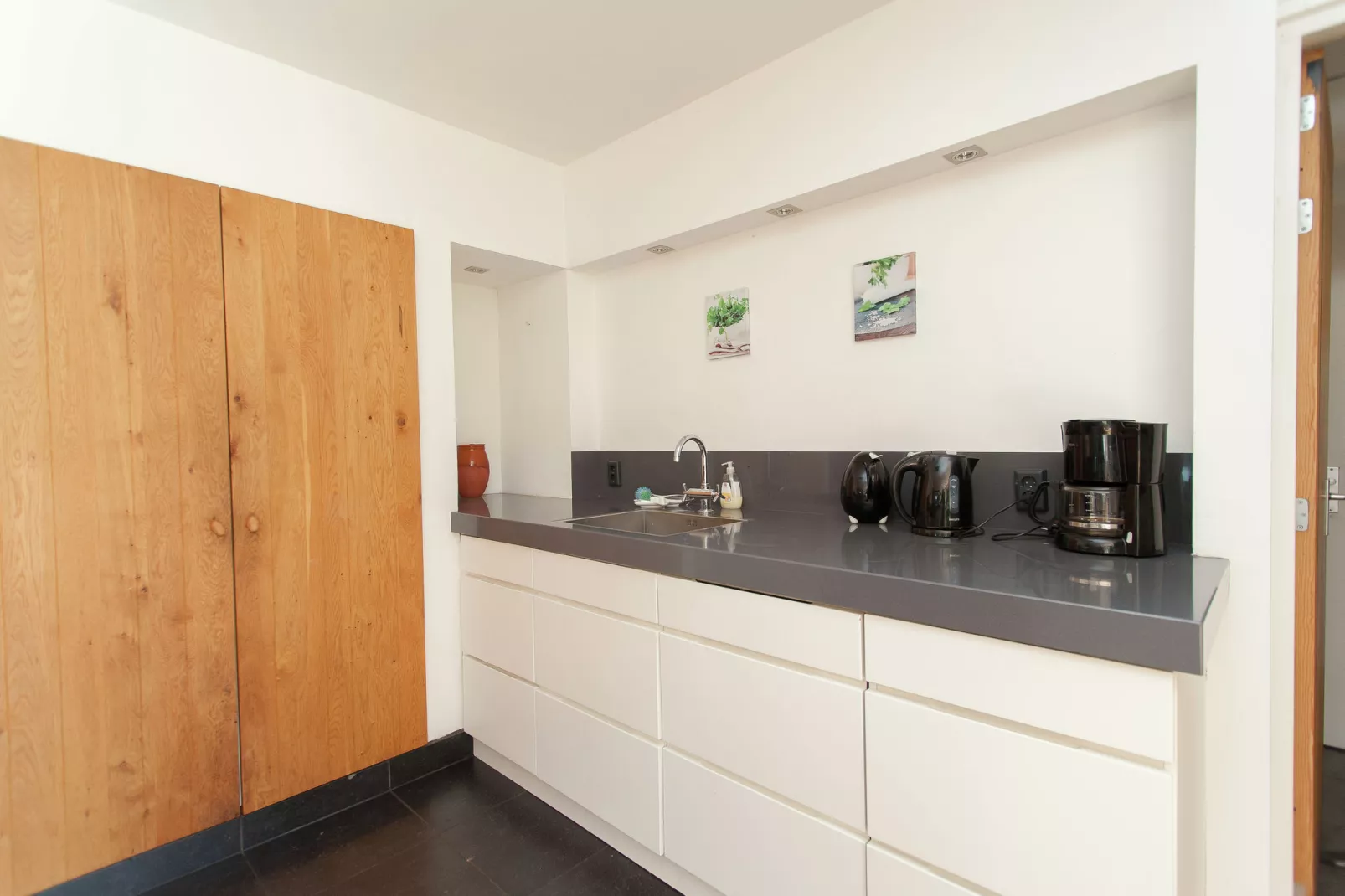 Landhuis Duinzicht-Kitchen
