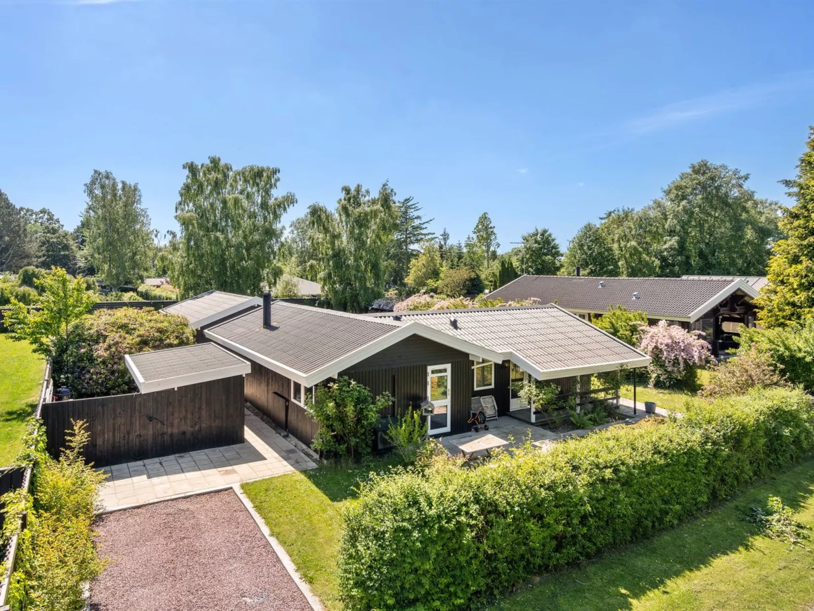 "Ingelis" - 1.3km from the sea-Draußen