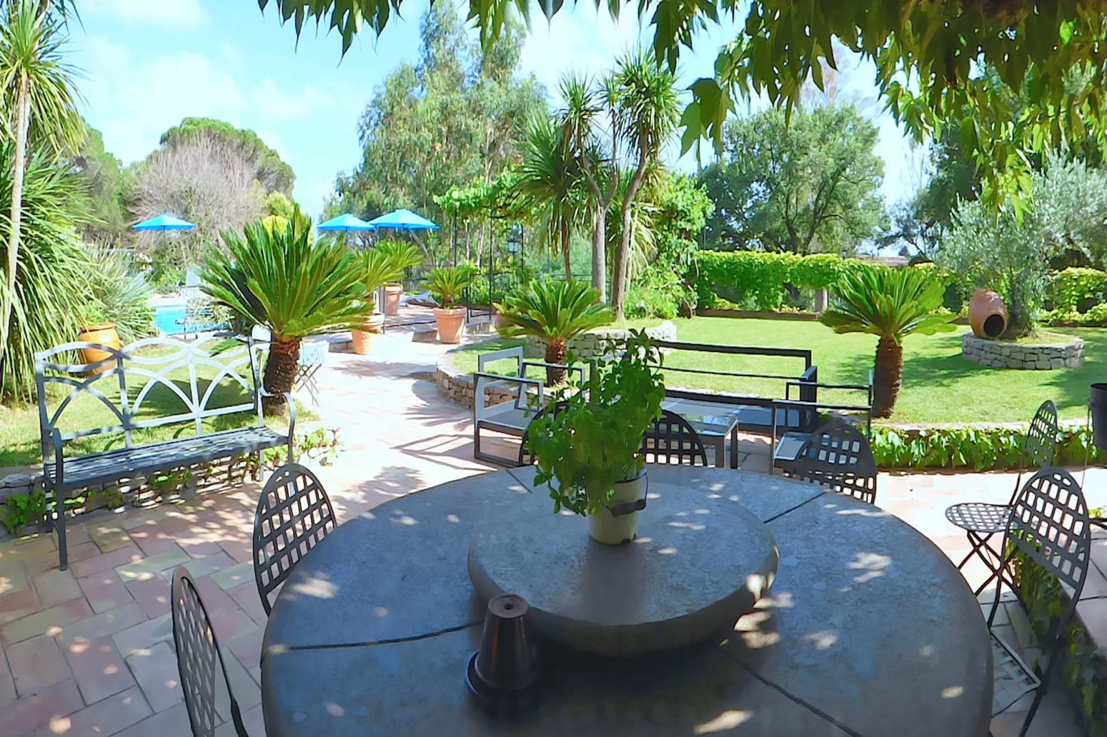 Villa Les Parasols-Balcon-terrasse