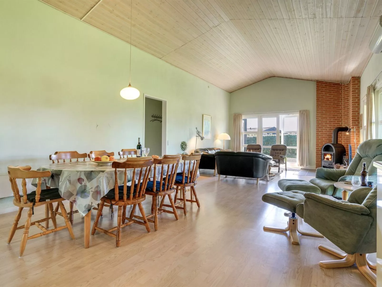 "Farnke" - 600m from the sea-Inside