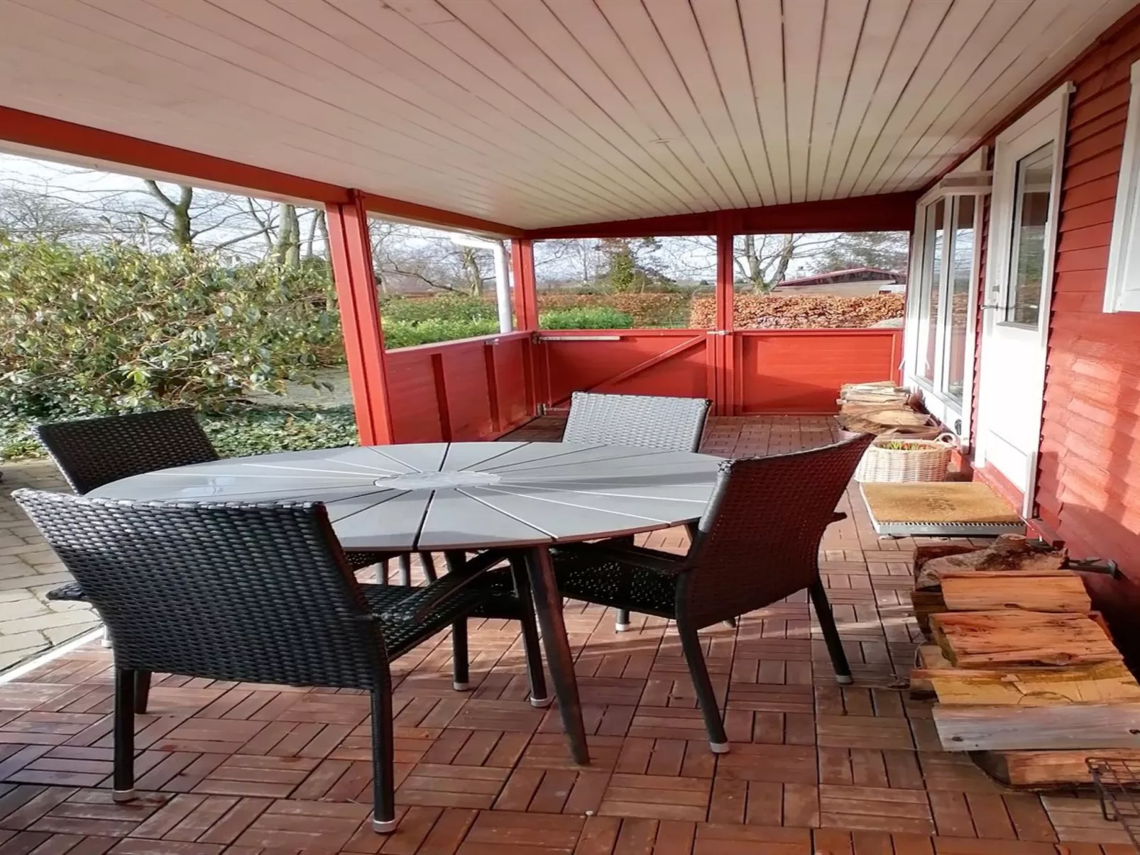 "Safina" - 100m from the sea-Inside